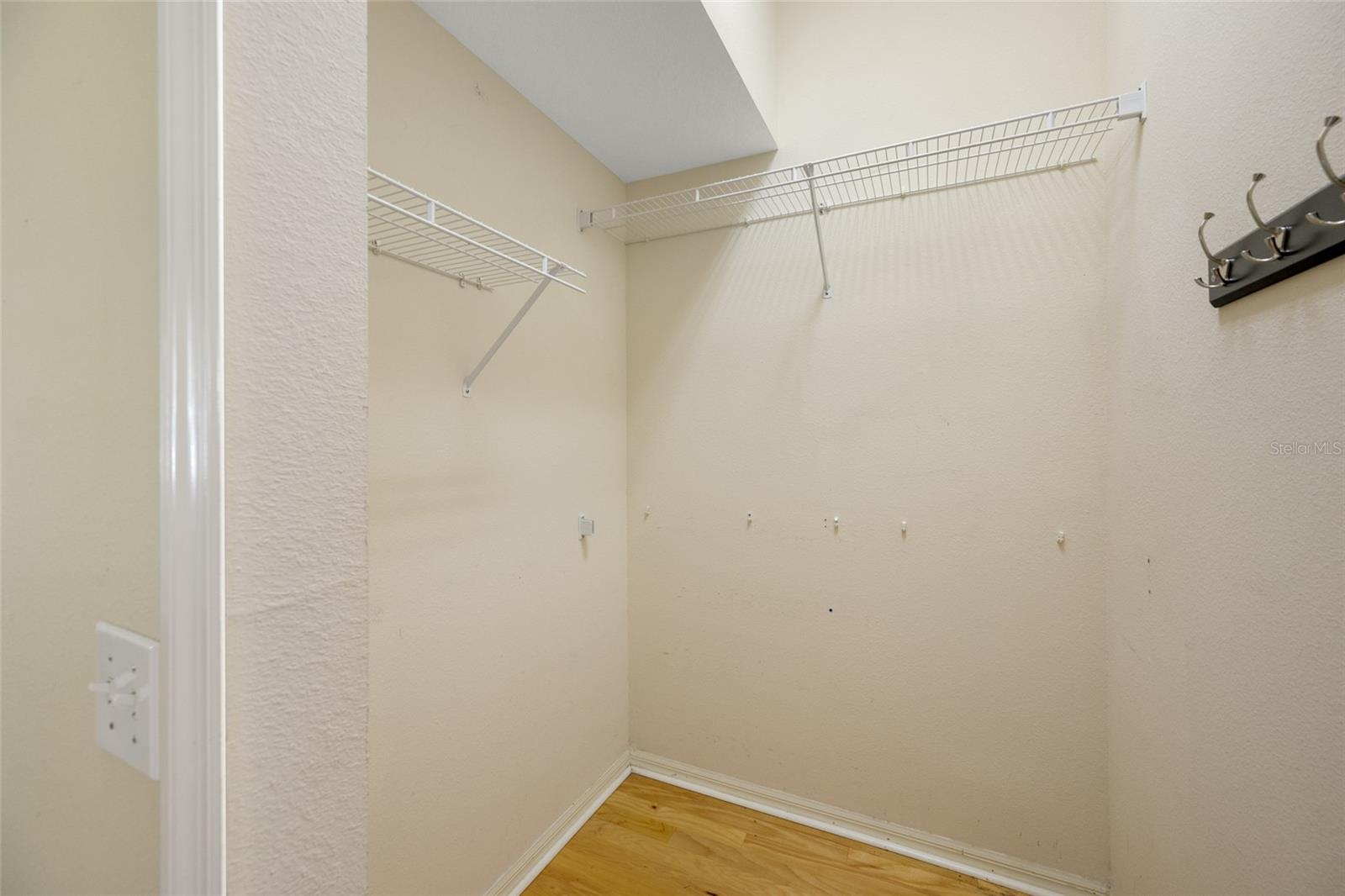 OAKMONT - Residential