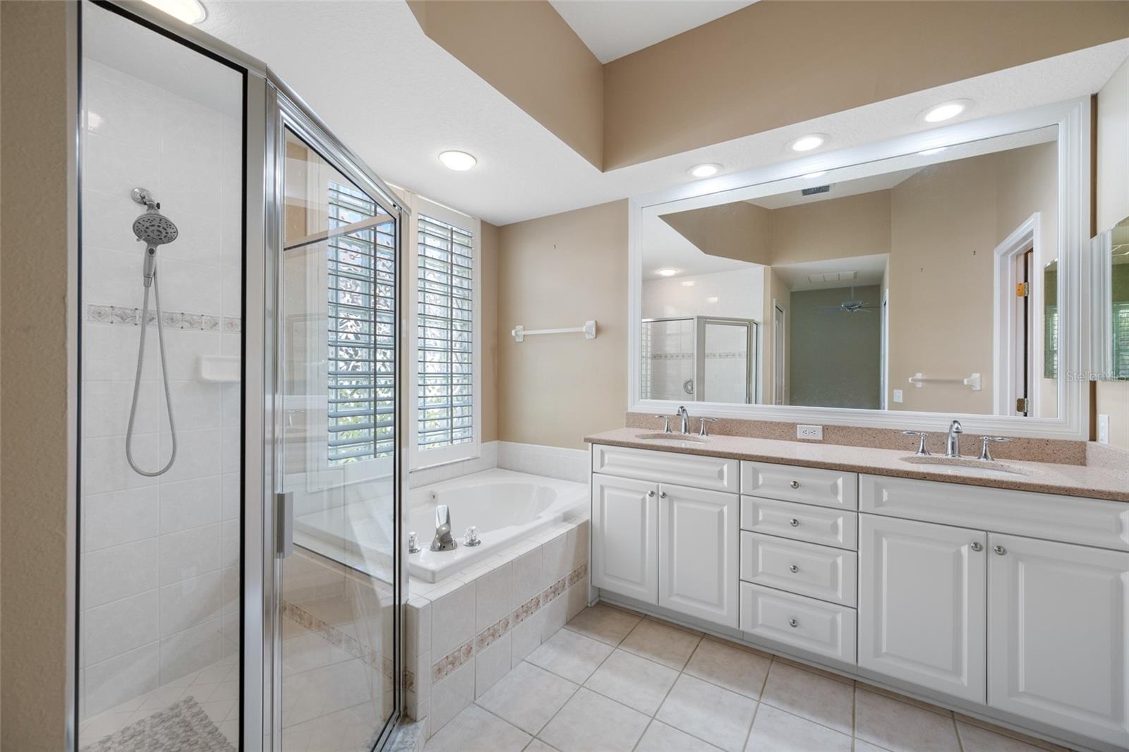 OAKMONT - Residential