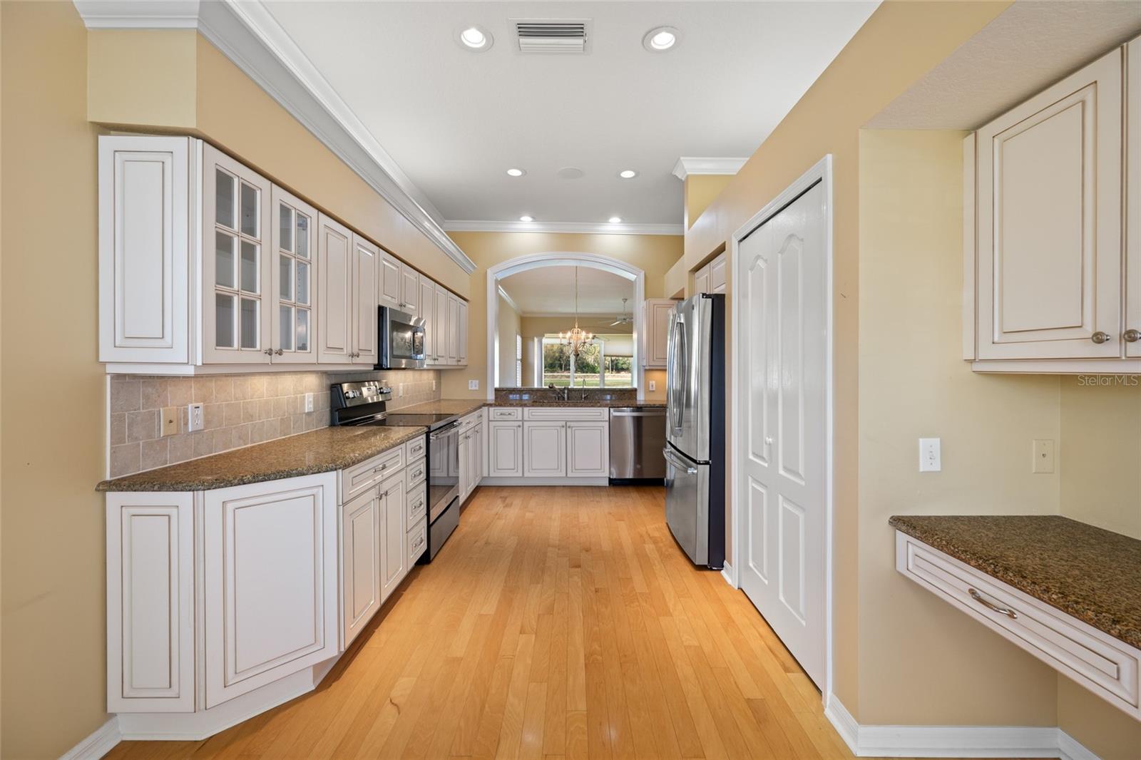 OAKMONT - Residential