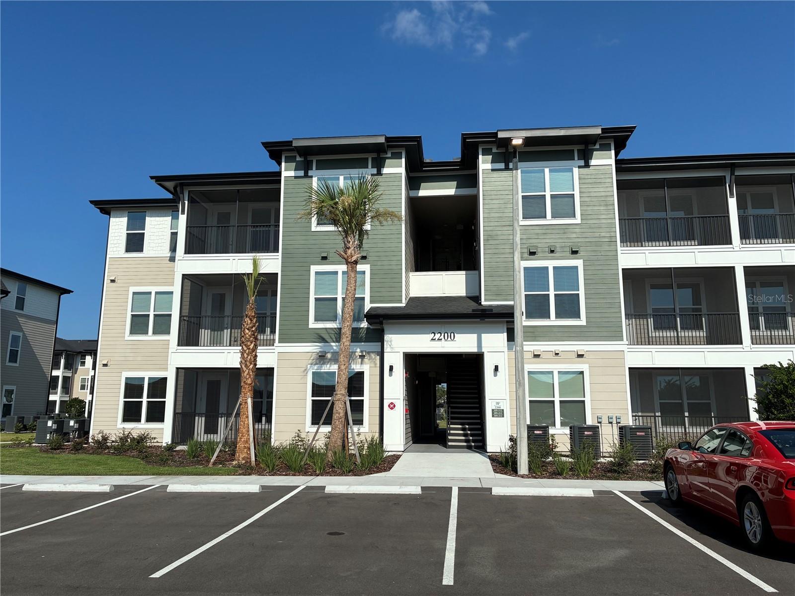 Come check out this brand new 2 bedroom 2 bath apartment home located in the Bristol Park community in Mount Dora. Bristol Park Apartments is a brand new luxury upscale community located in highly desirable Mount Dora right off of US-441 across from the Mount Dora Country Club; come experience luxury living and enjoy what all of Mount Dora has to offer from its antique shops in its historic downtown to its annual festivals and outdoor lifestyle. Our thoughtfully designed and spacious 1 and 2 bedroom apartments offer today's upscale finishes that provide an indulgent and luxurious flow and function to your everyday living experience. Work up a sweat in our state-of-the-art fitness center, catch some sun and relaxation at our resort style swimming pool and sundeck, let your pets run free in our pet-friendly bark park, and enjoy lightening fast internet with Comcast fiber, ensuring a convenient and luxurious lifestyle. Come check us out!