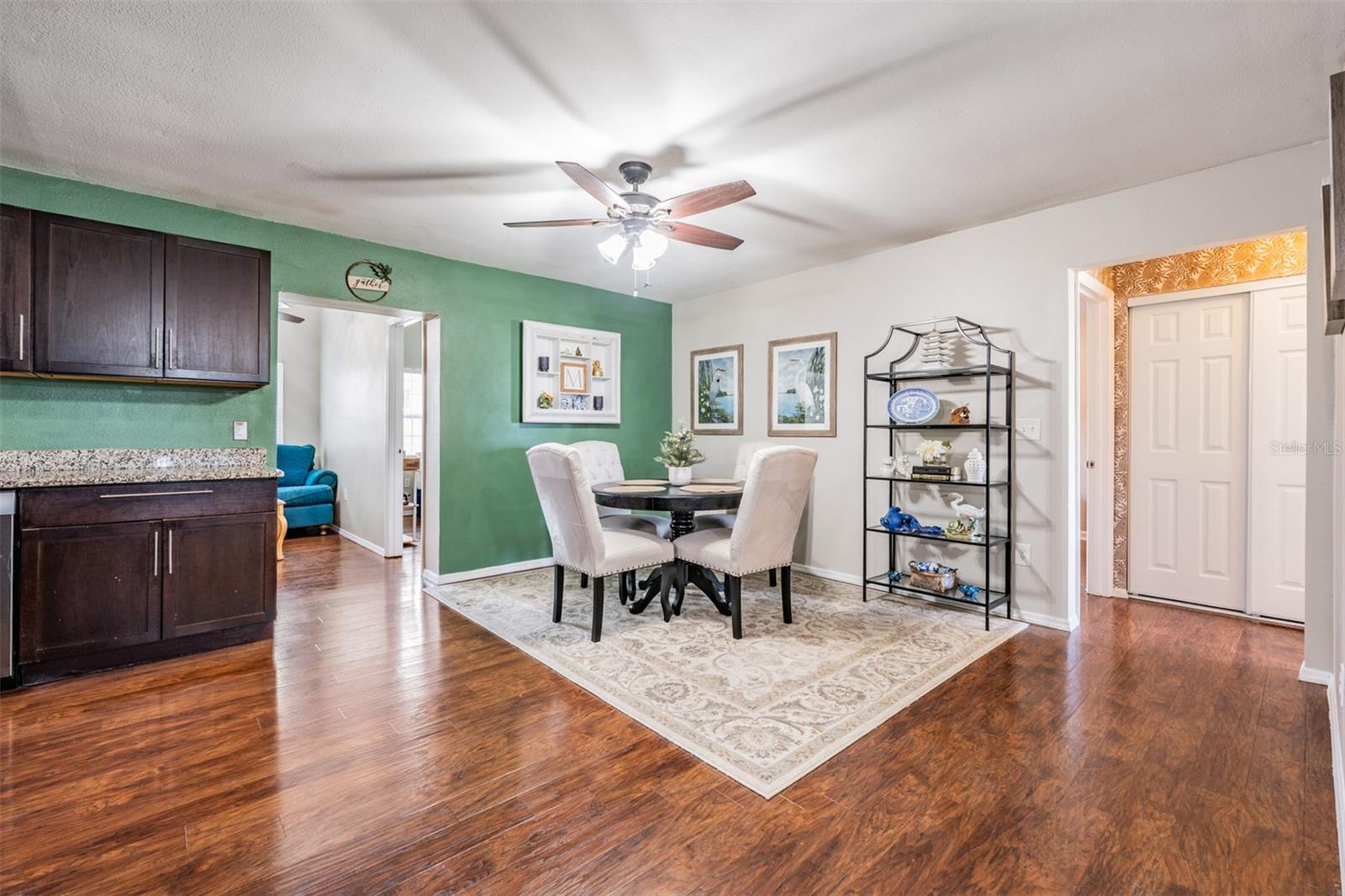 COUNTRY GROVE SUB - Residential