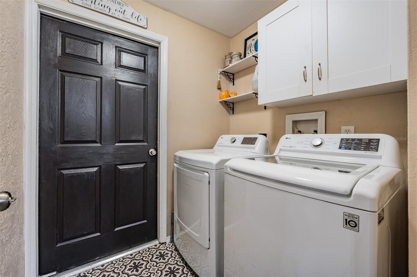 COUNTRY GROVE SUB - Residential