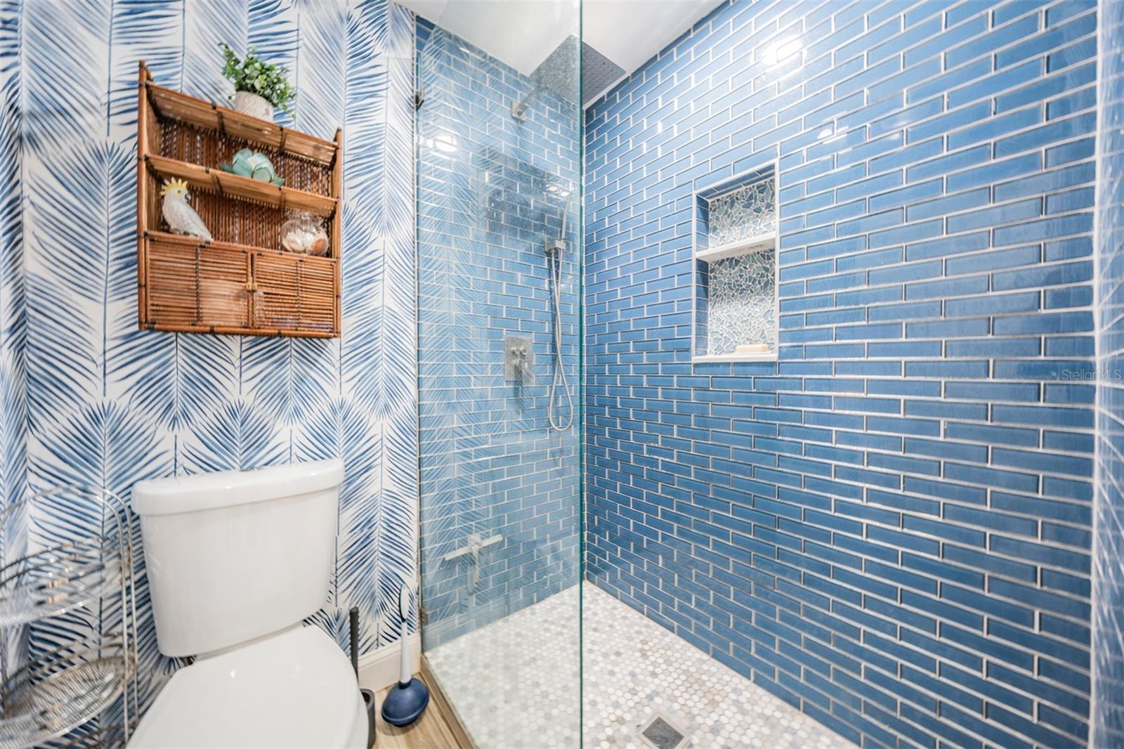 COUNTRY GROVE SUB - Residential