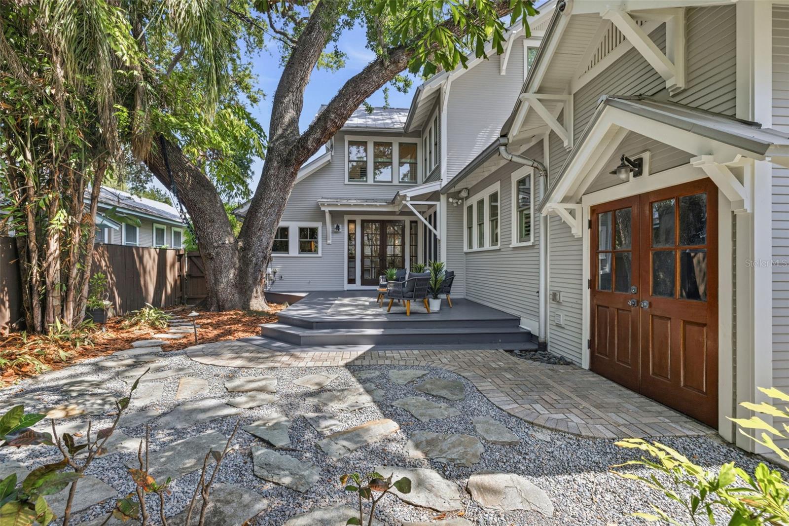 HYDE PARK WEST - Residential