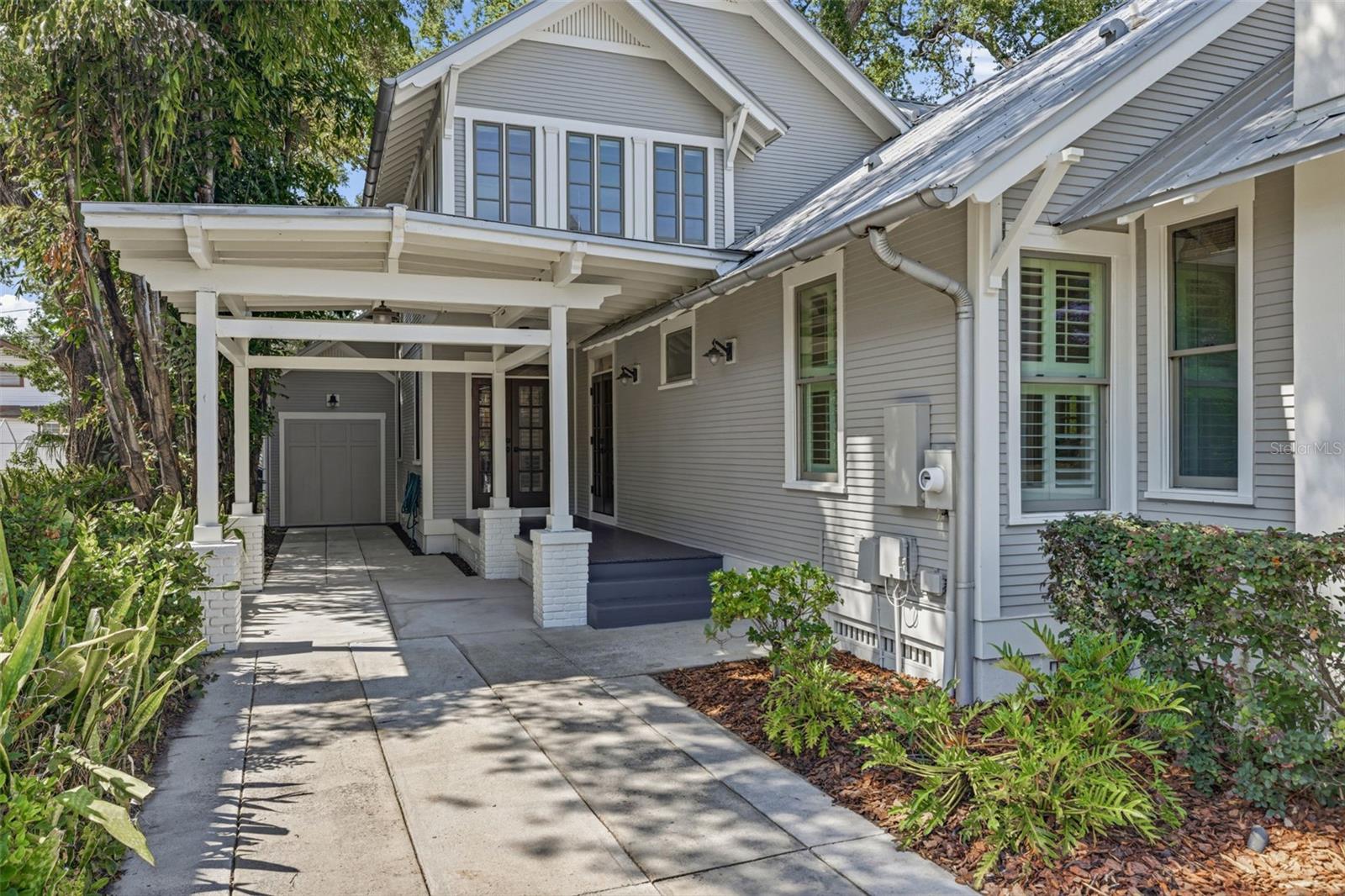 HYDE PARK WEST - Residential