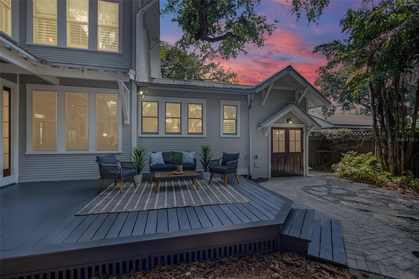 HYDE PARK WEST - Residential