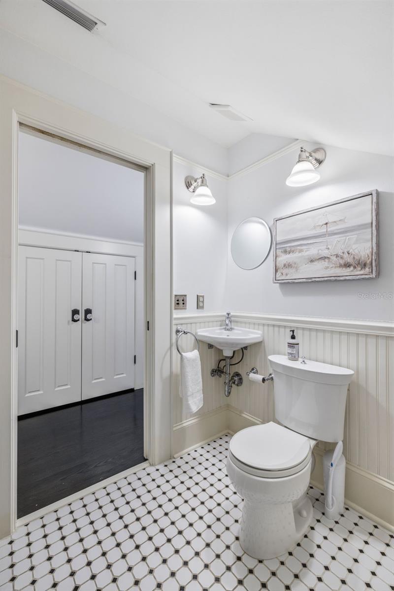 HYDE PARK WEST - Residential