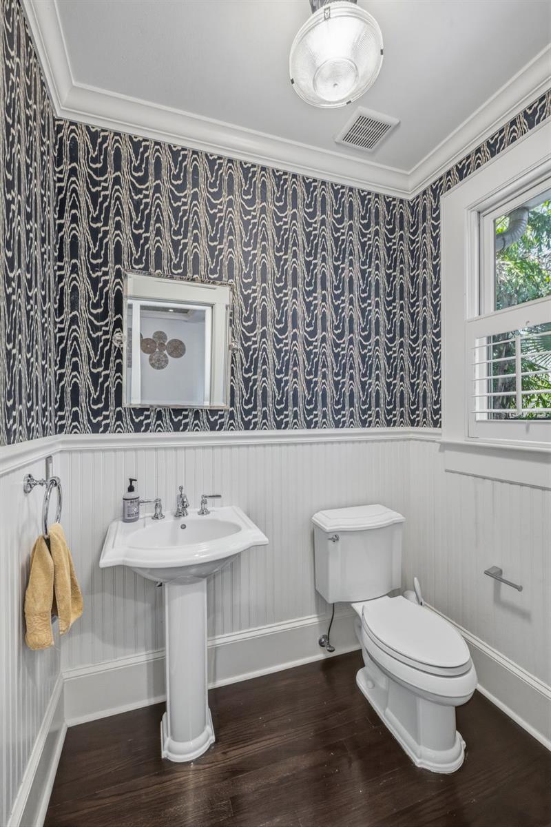 HYDE PARK WEST - Residential