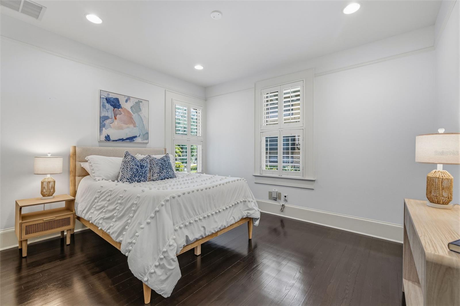 HYDE PARK WEST - Residential