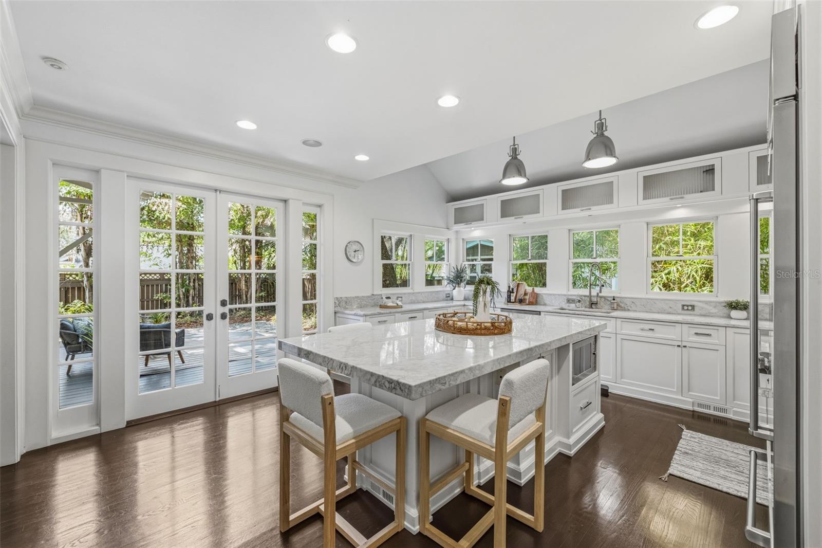 HYDE PARK WEST - Residential