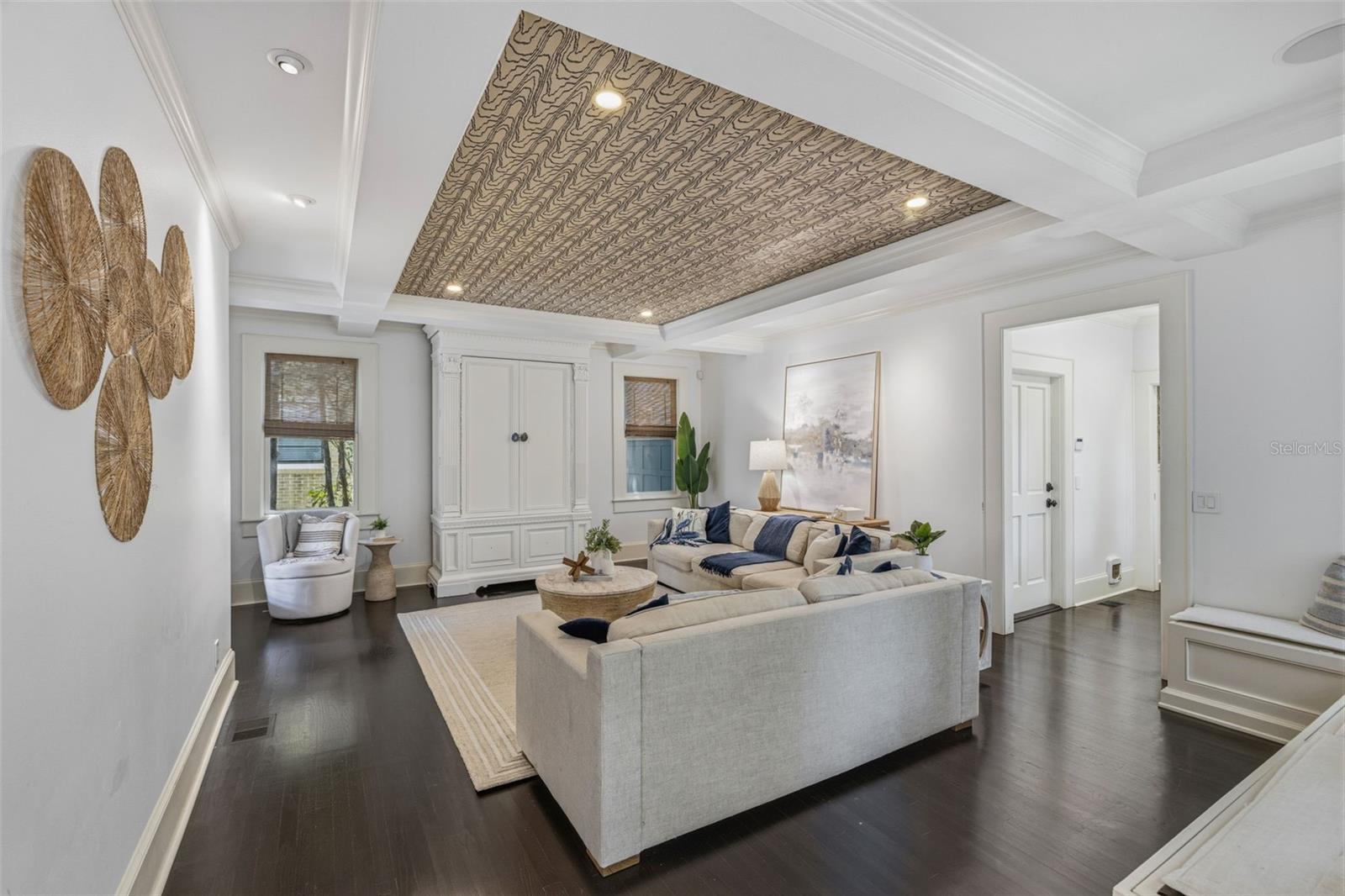 HYDE PARK WEST - Residential