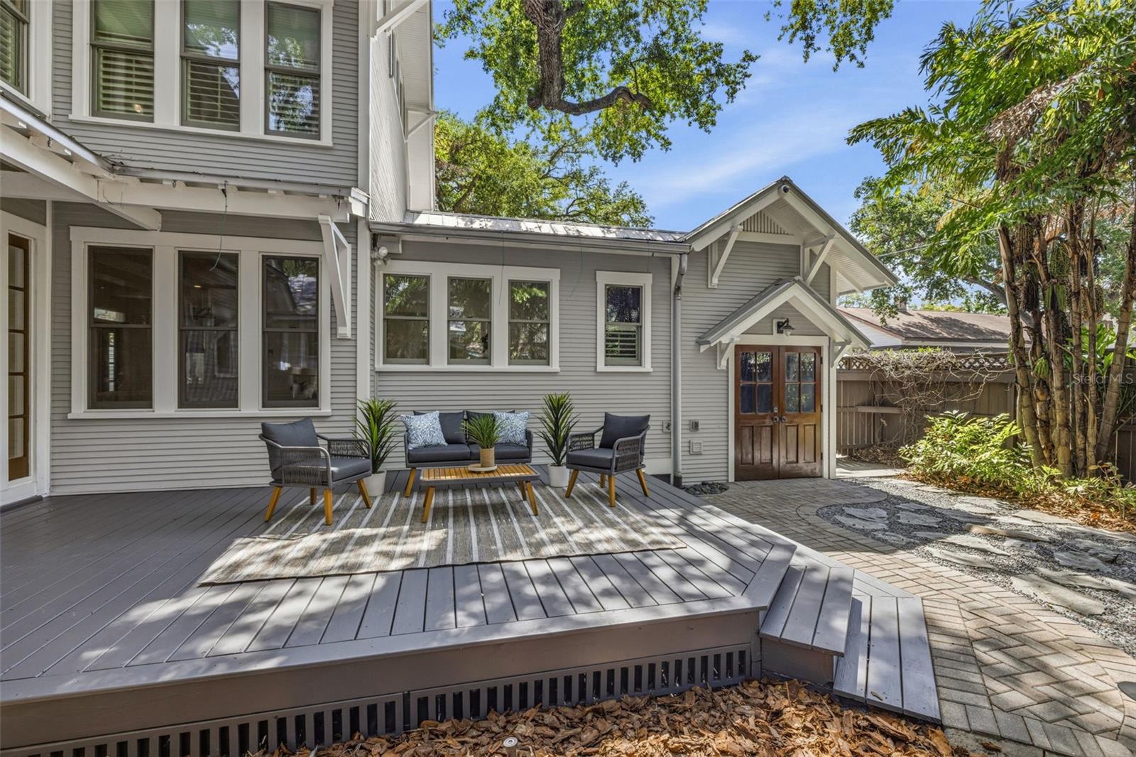 HYDE PARK WEST - Residential