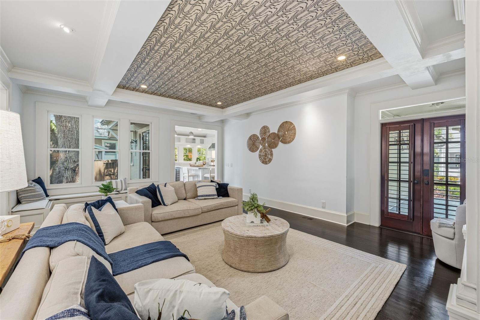 HYDE PARK WEST - Residential