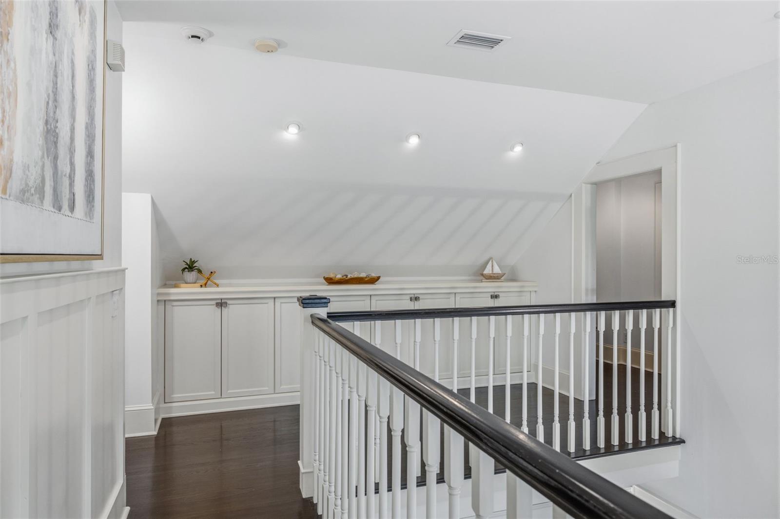 HYDE PARK WEST - Residential