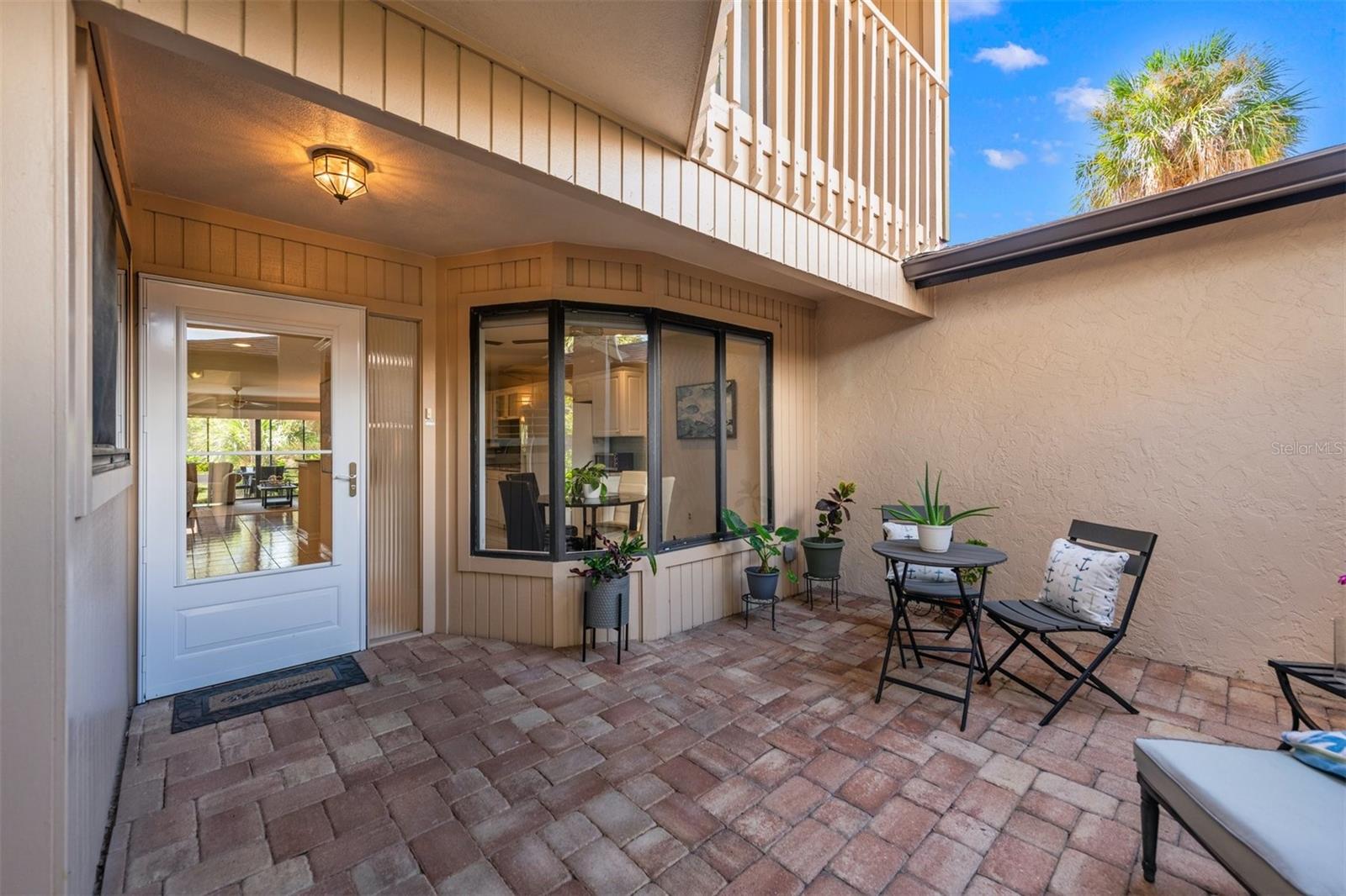 SCHOONER BAY - Residential