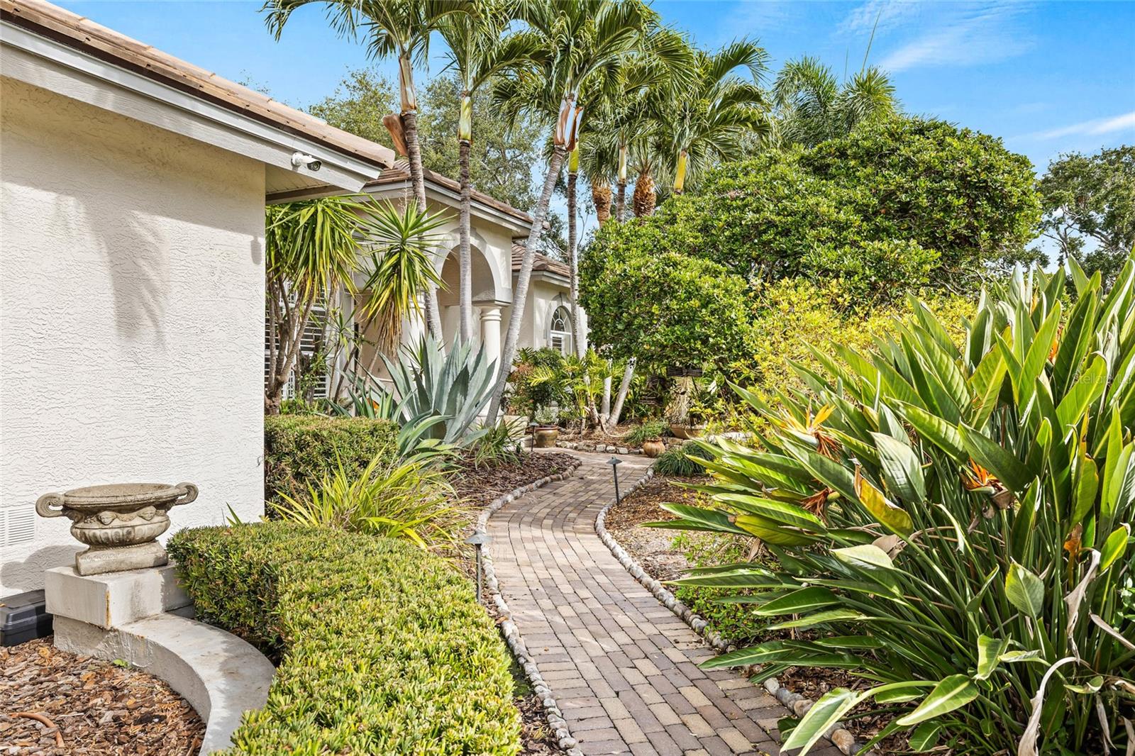 PLACIDO BAYOU - Residential