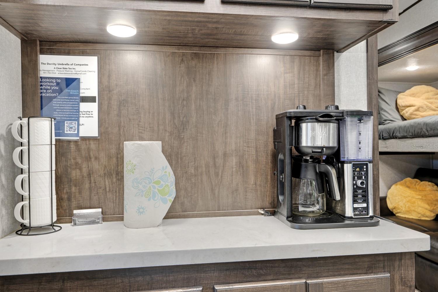 HIGHLAND SHORES FIRST UNIT - Residential Lease