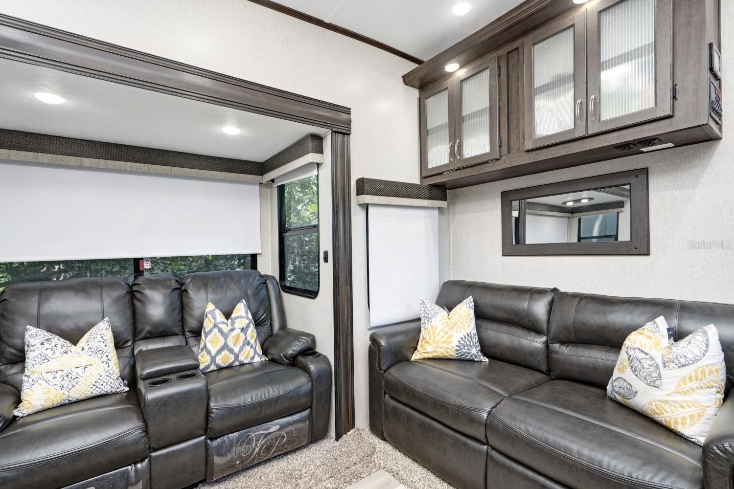 HIGHLAND SHORES FIRST UNIT - Residential Lease