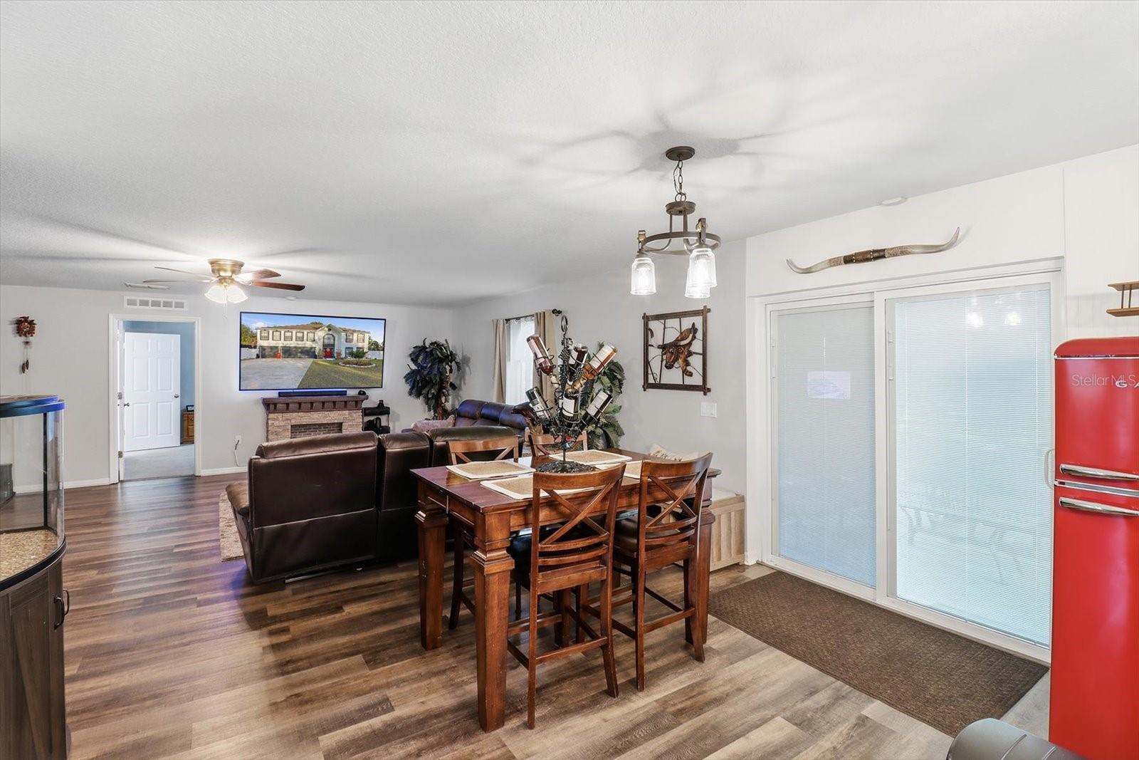 CITRUS SPGS UNIT 08 - Residential