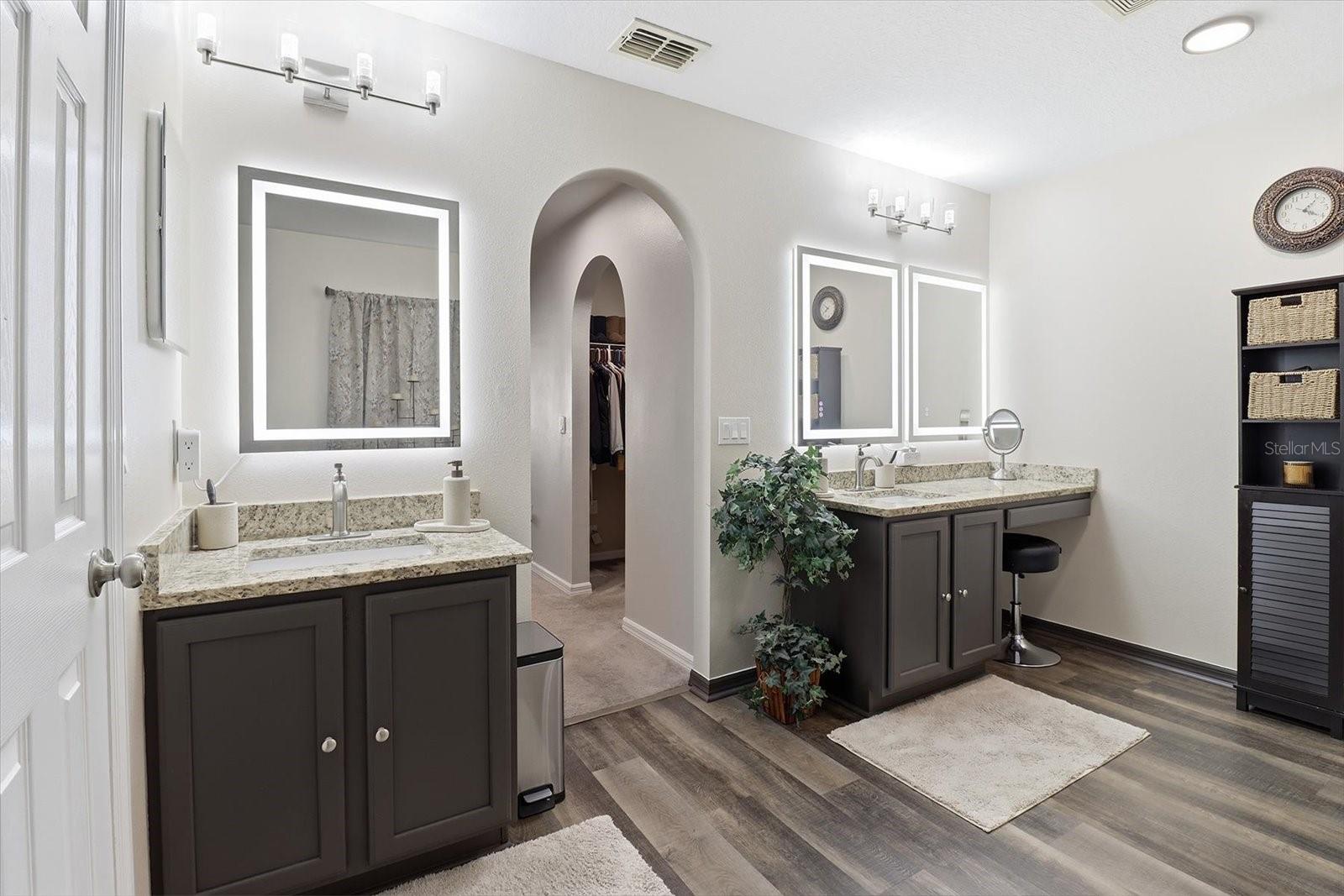 CITRUS SPGS UNIT 08 - Residential