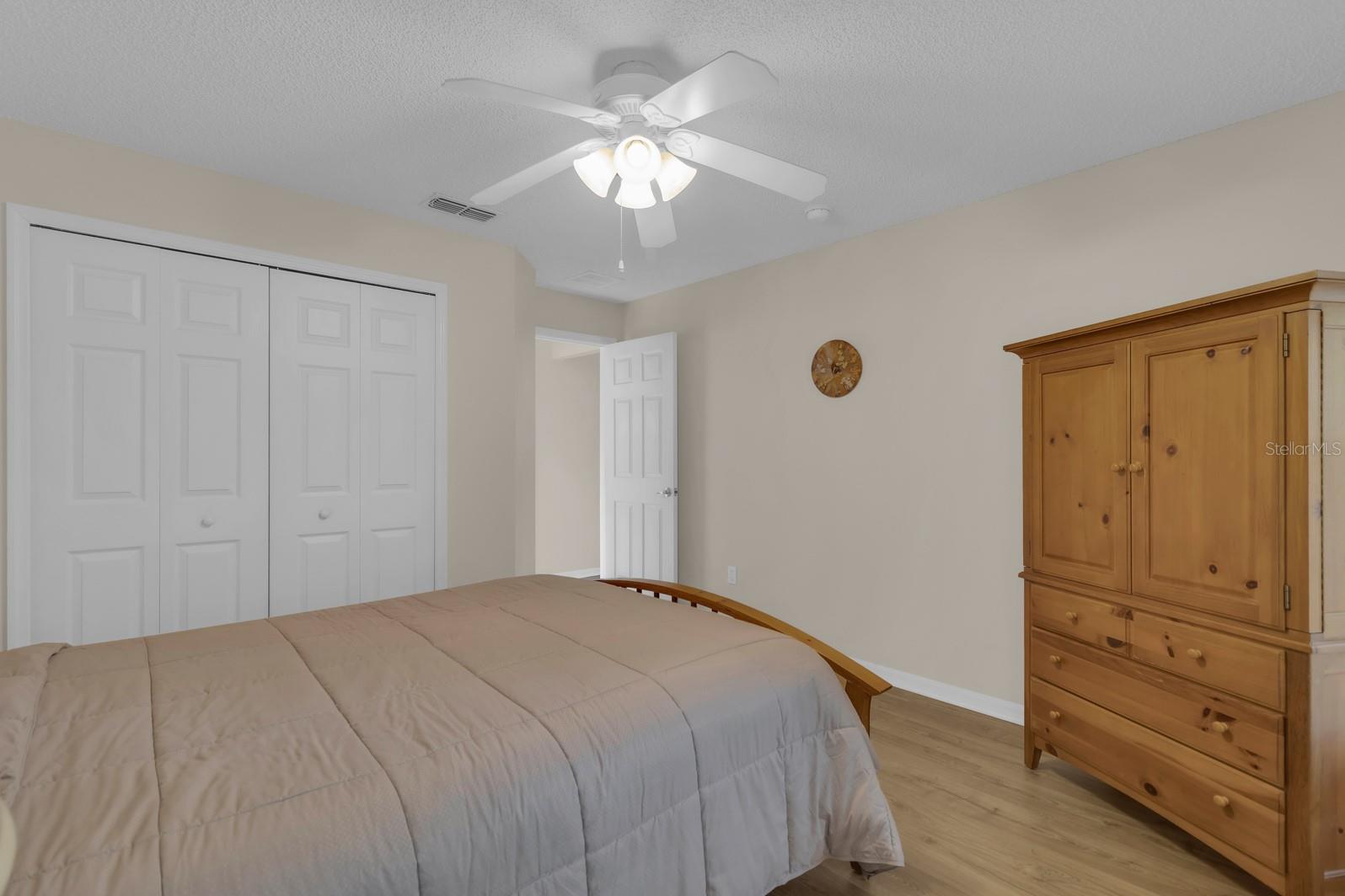 KINGS RIDGE - Residential