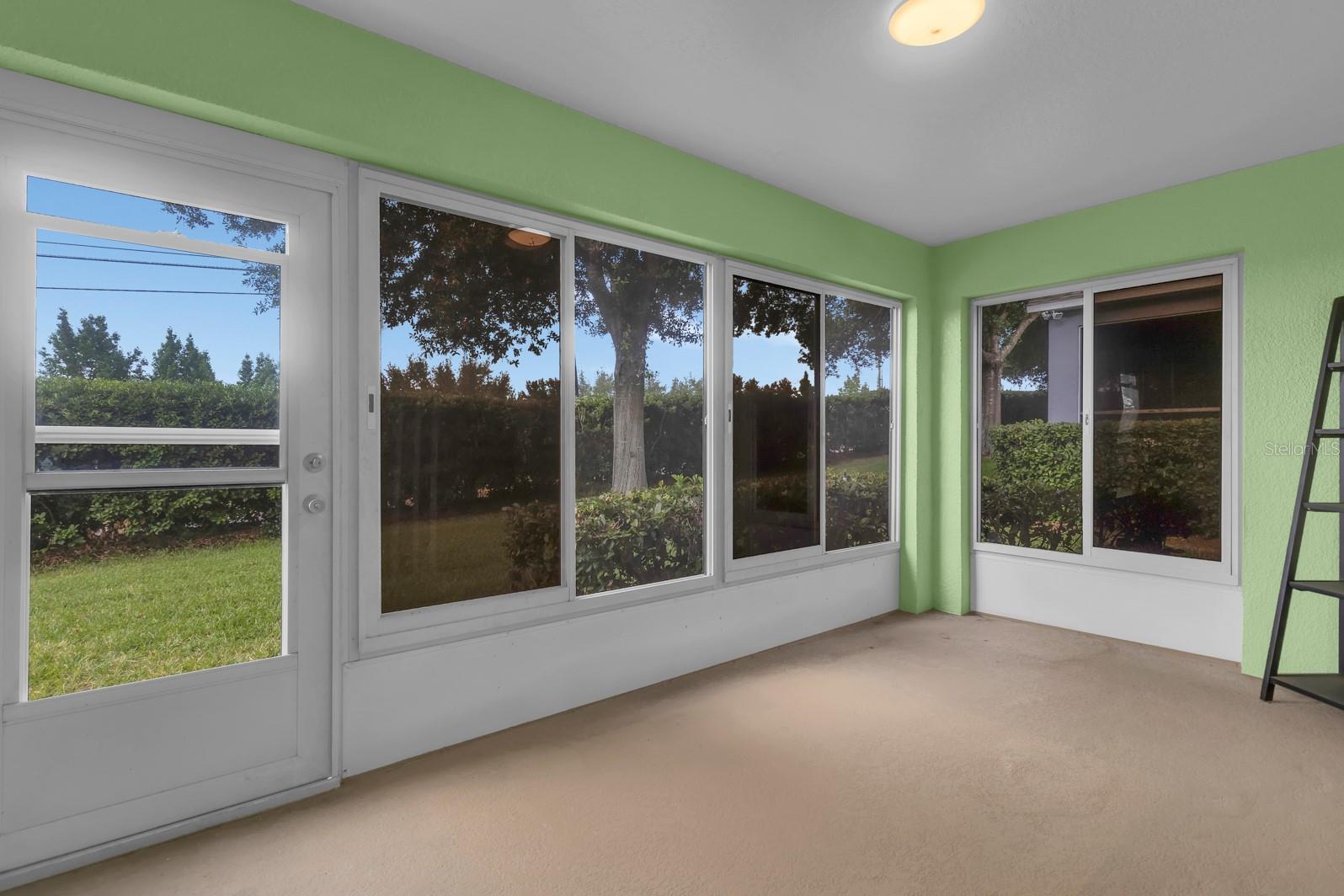 KINGS RIDGE - Residential