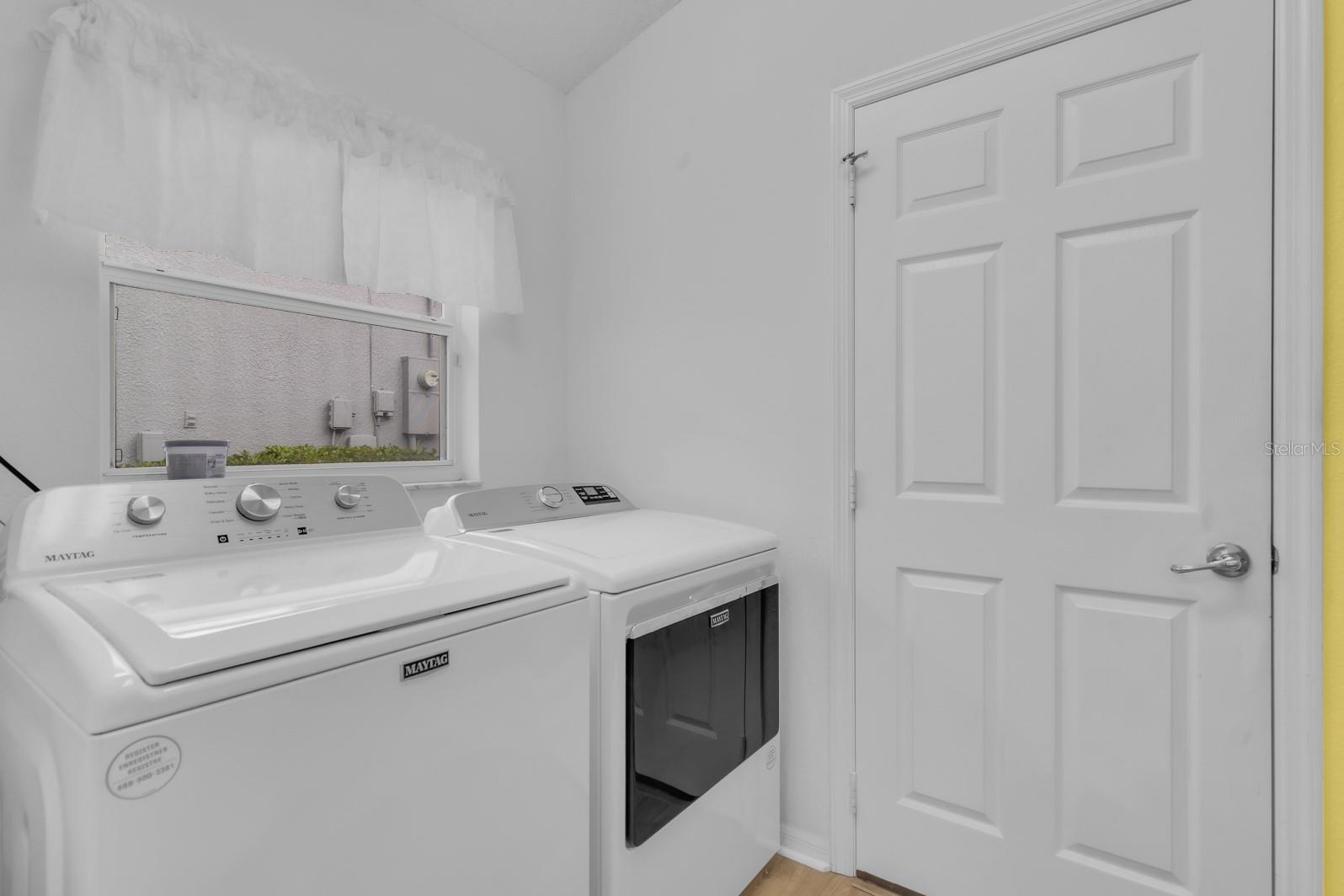 KINGS RIDGE - Residential