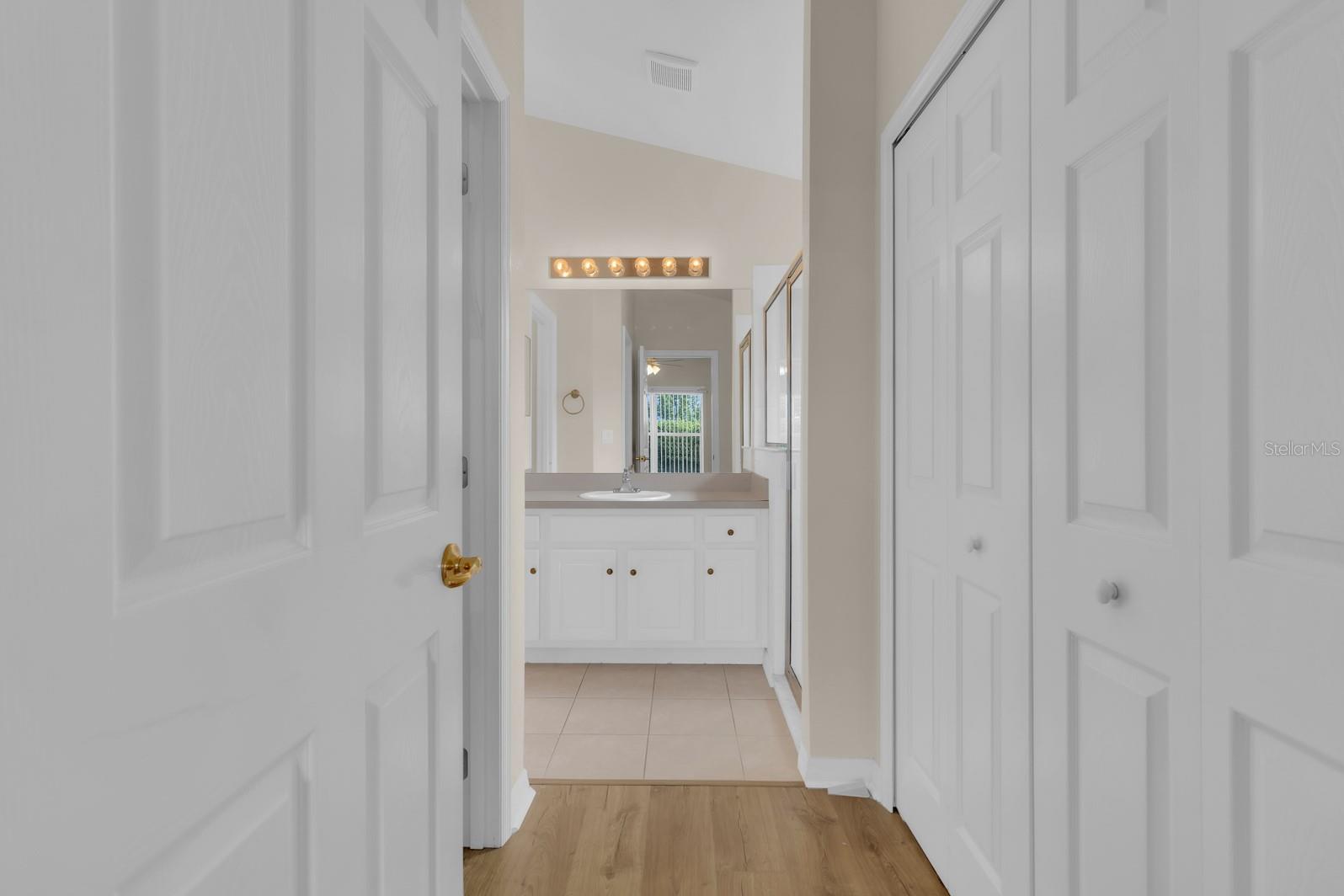 KINGS RIDGE - Residential
