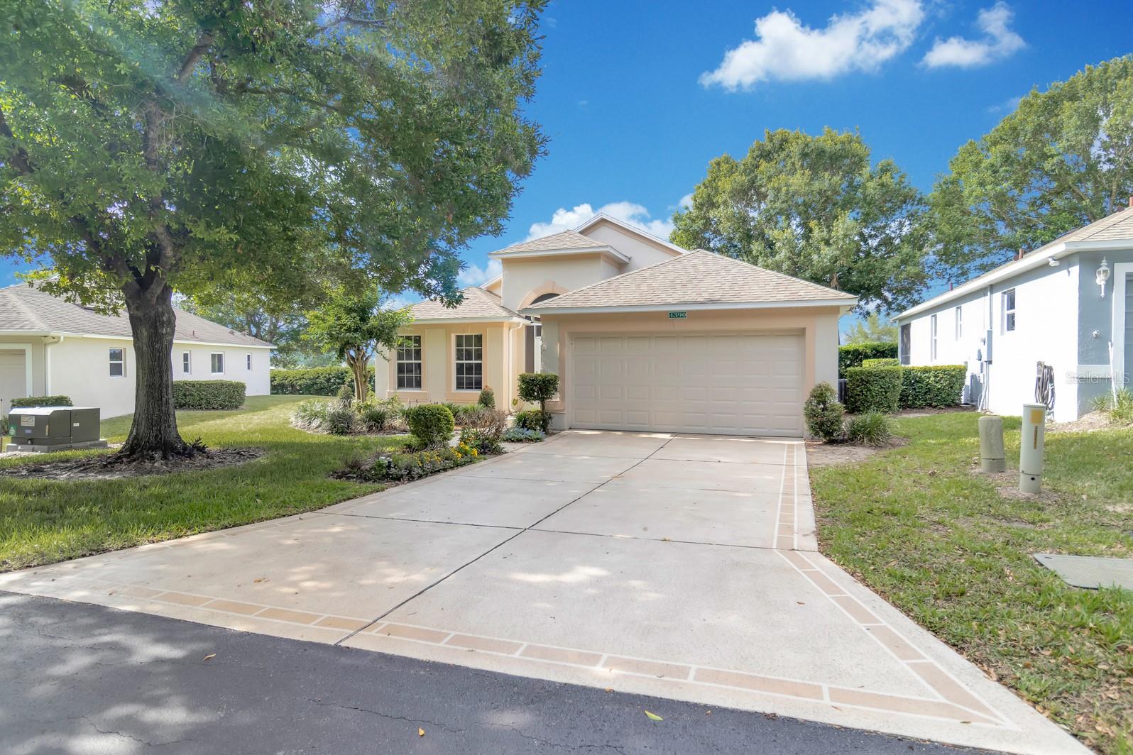 KINGS RIDGE - Residential