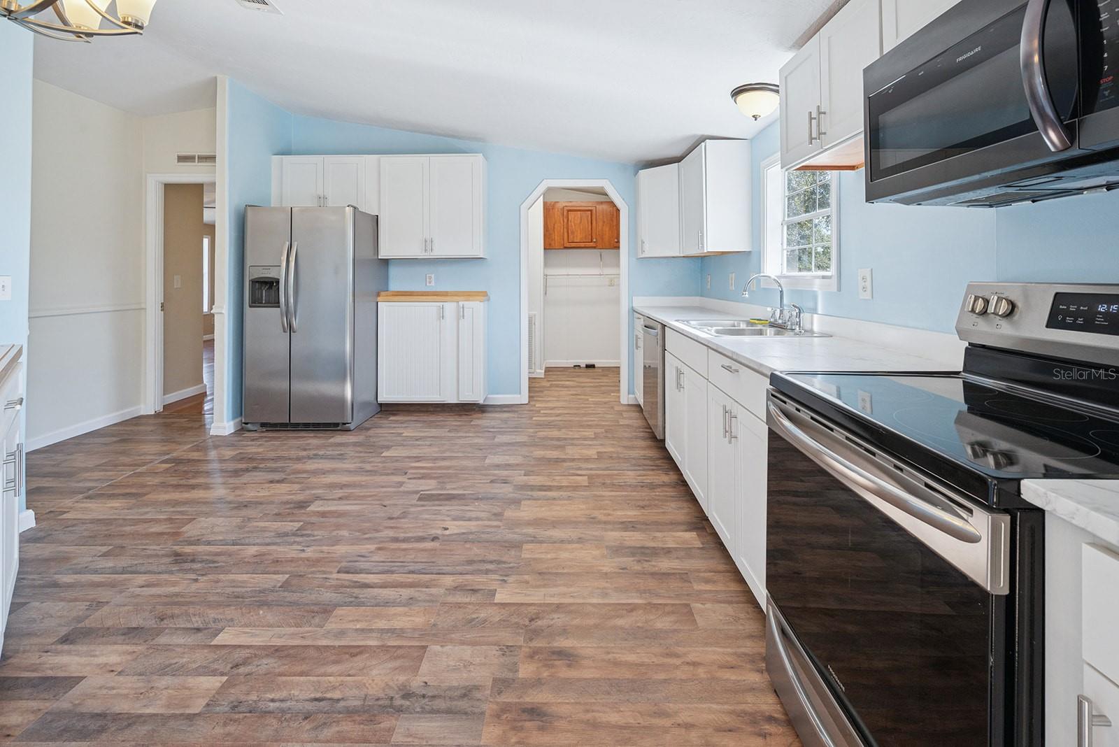 THE LAKES SUB - Residential