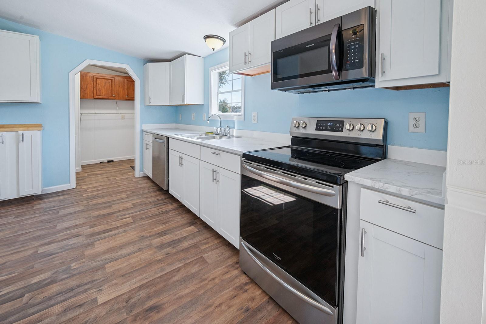 THE LAKES SUB - Residential