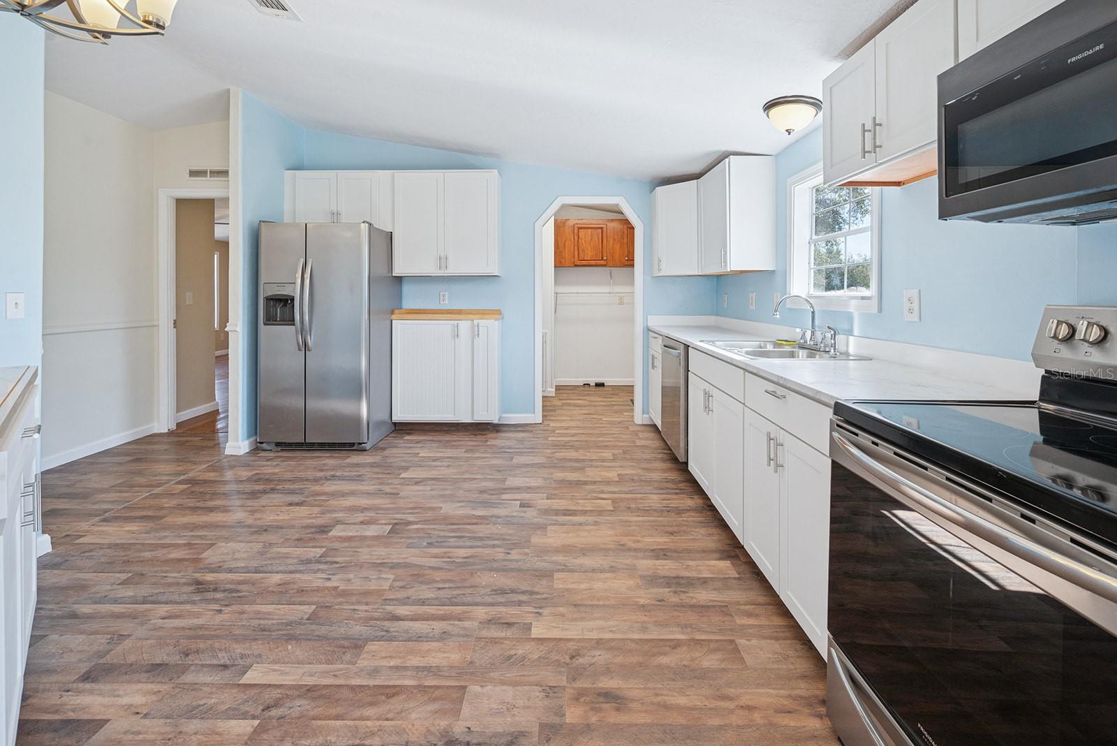 THE LAKES SUB - Residential