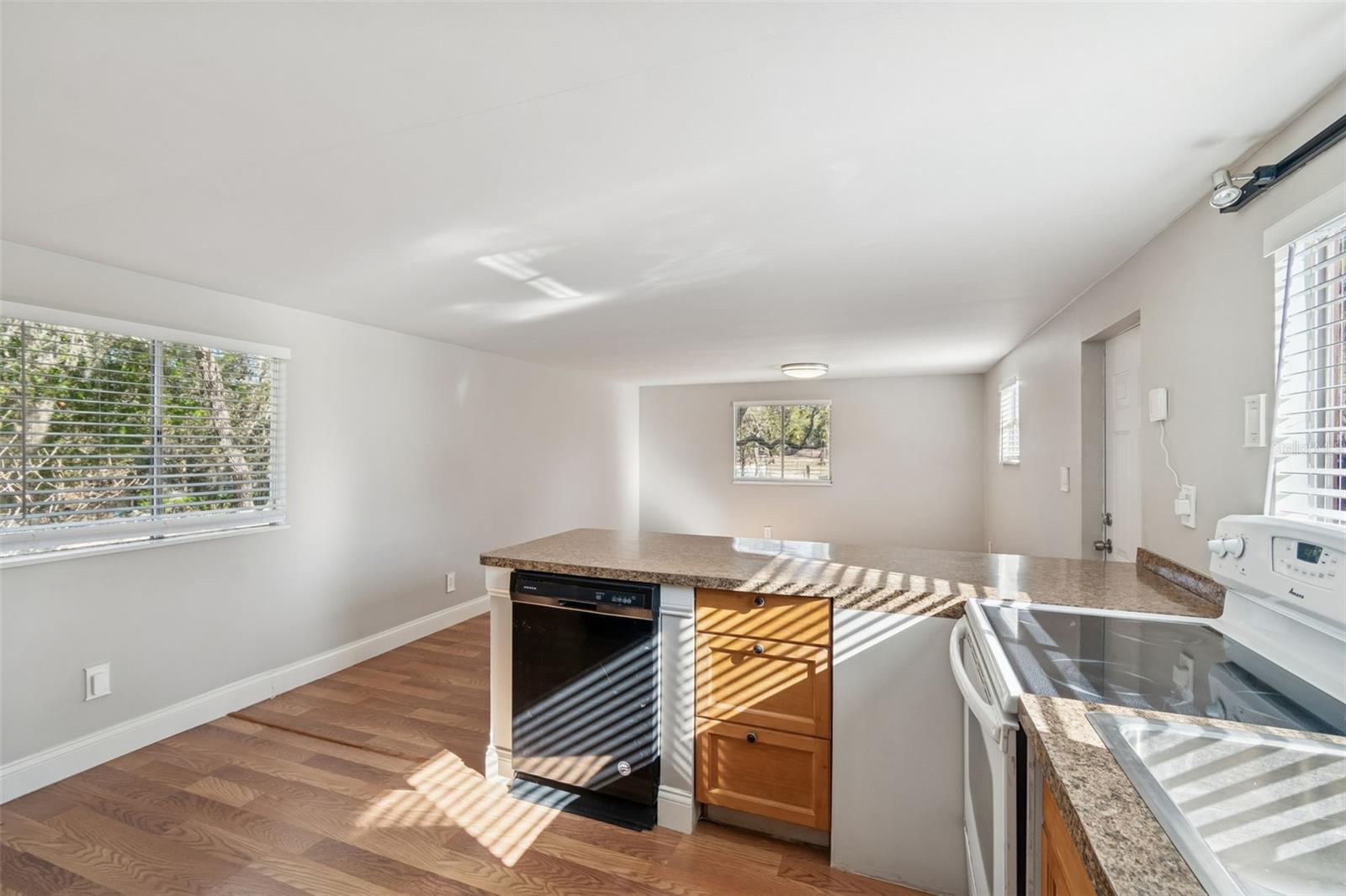 GREEN ACRES ADD - Residential