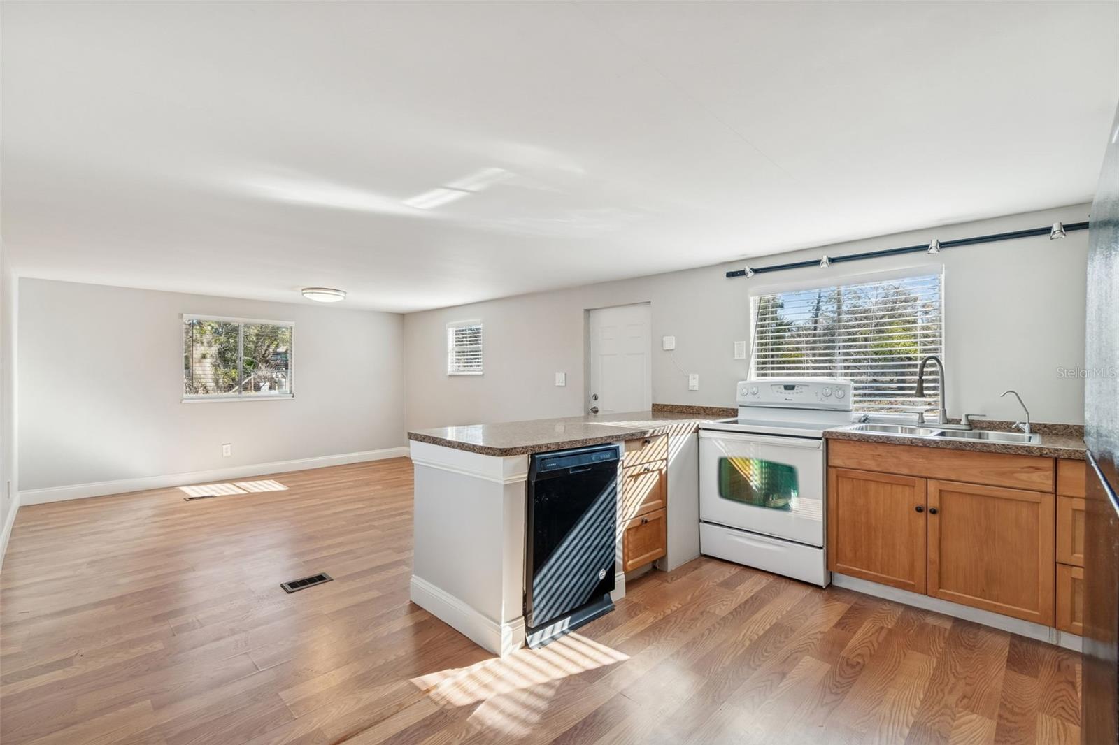 GREEN ACRES ADD - Residential