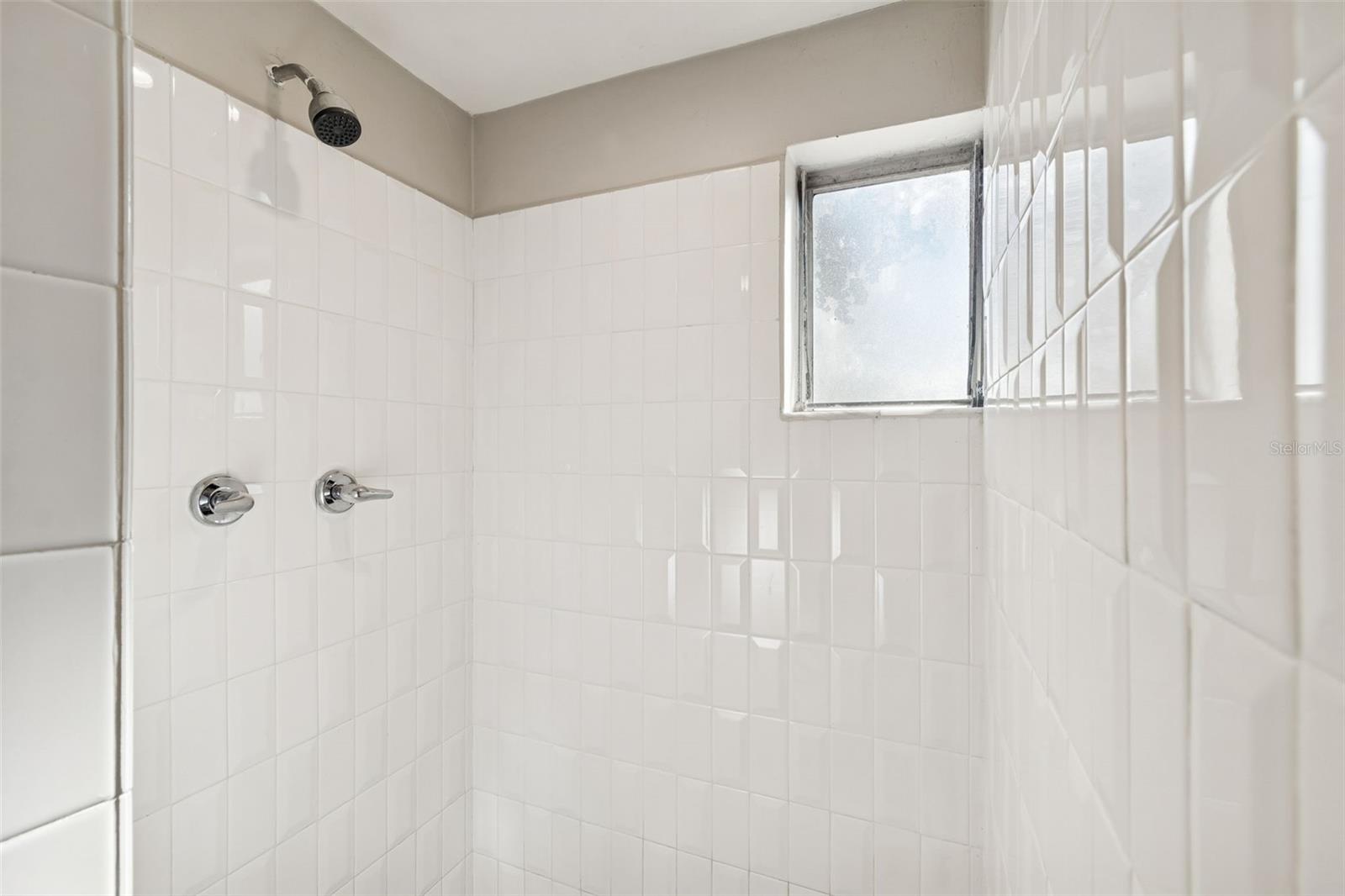 GREEN ACRES ADD - Residential