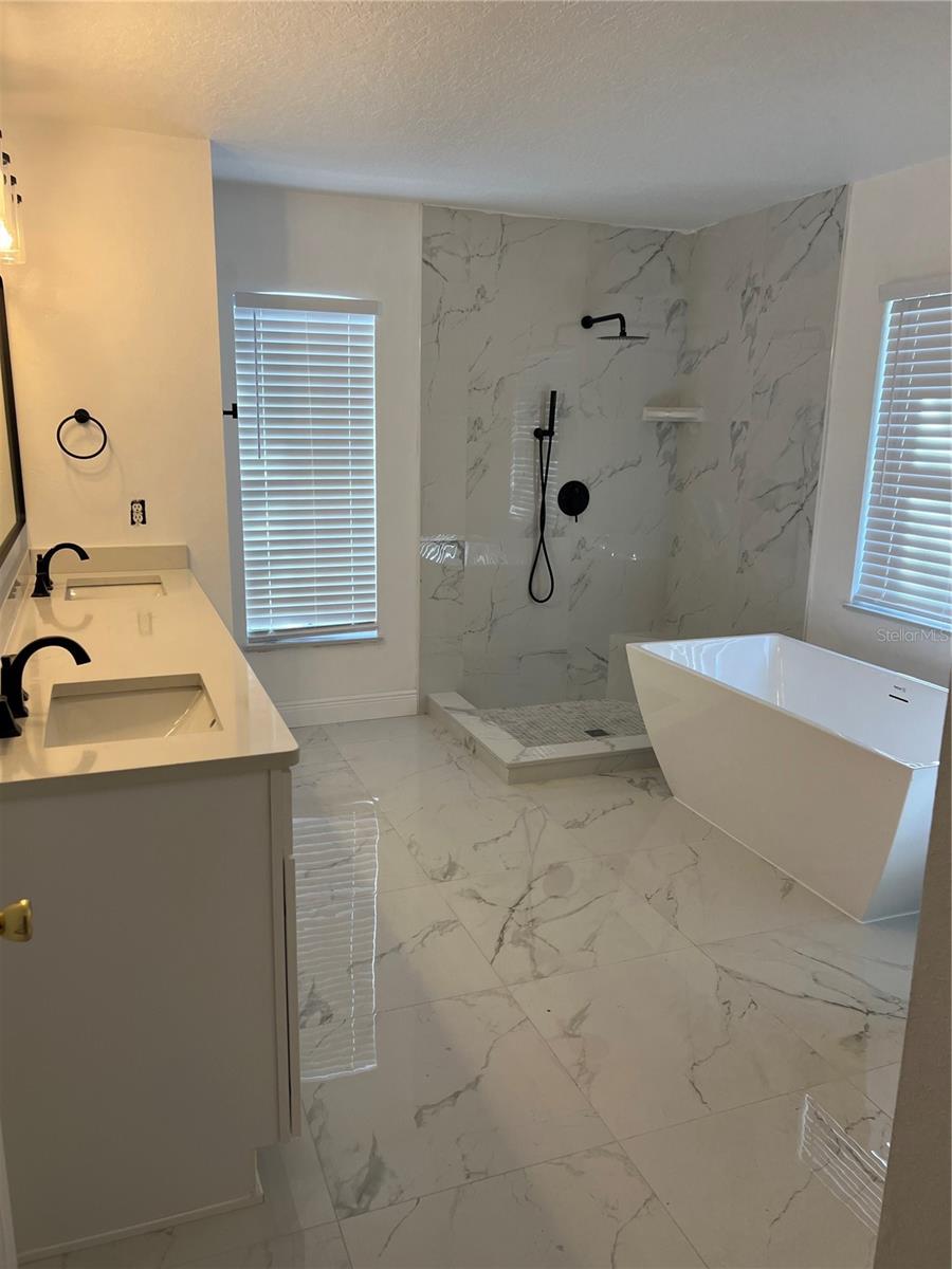 HAPPY TRAILS UNIT 3 UNREC - Residential