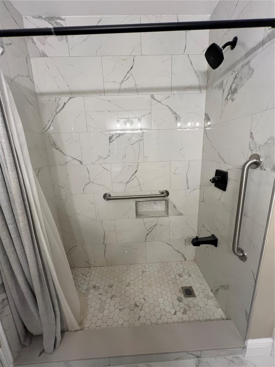 HAPPY TRAILS UNIT 3 UNREC - Residential