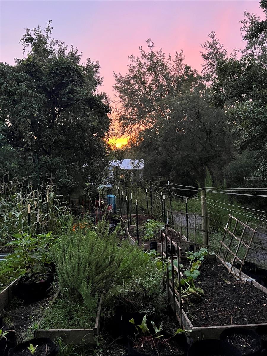 HAPPY TRAILS UNIT 3 UNREC - Residential