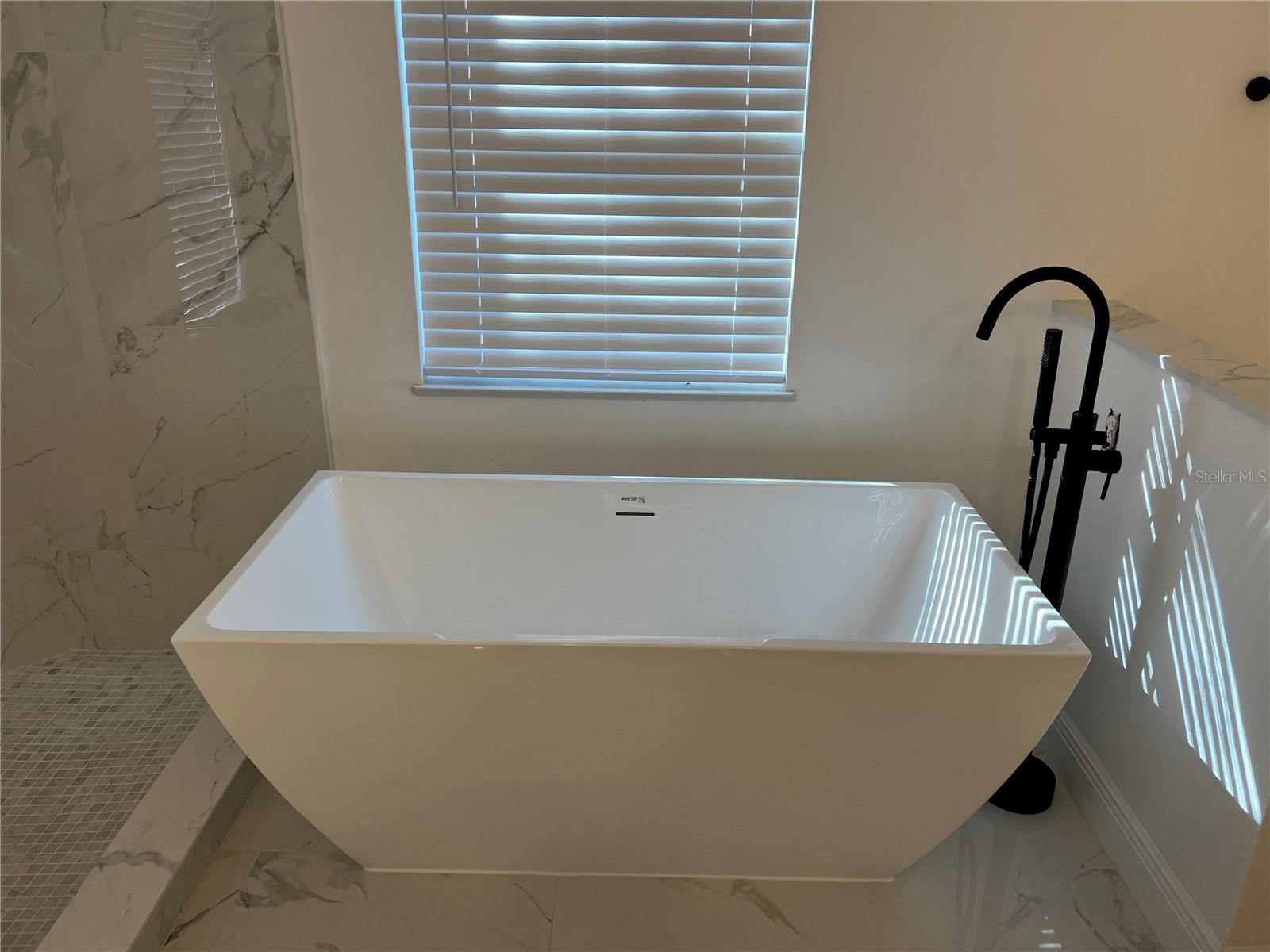 HAPPY TRAILS UNIT 3 UNREC - Residential