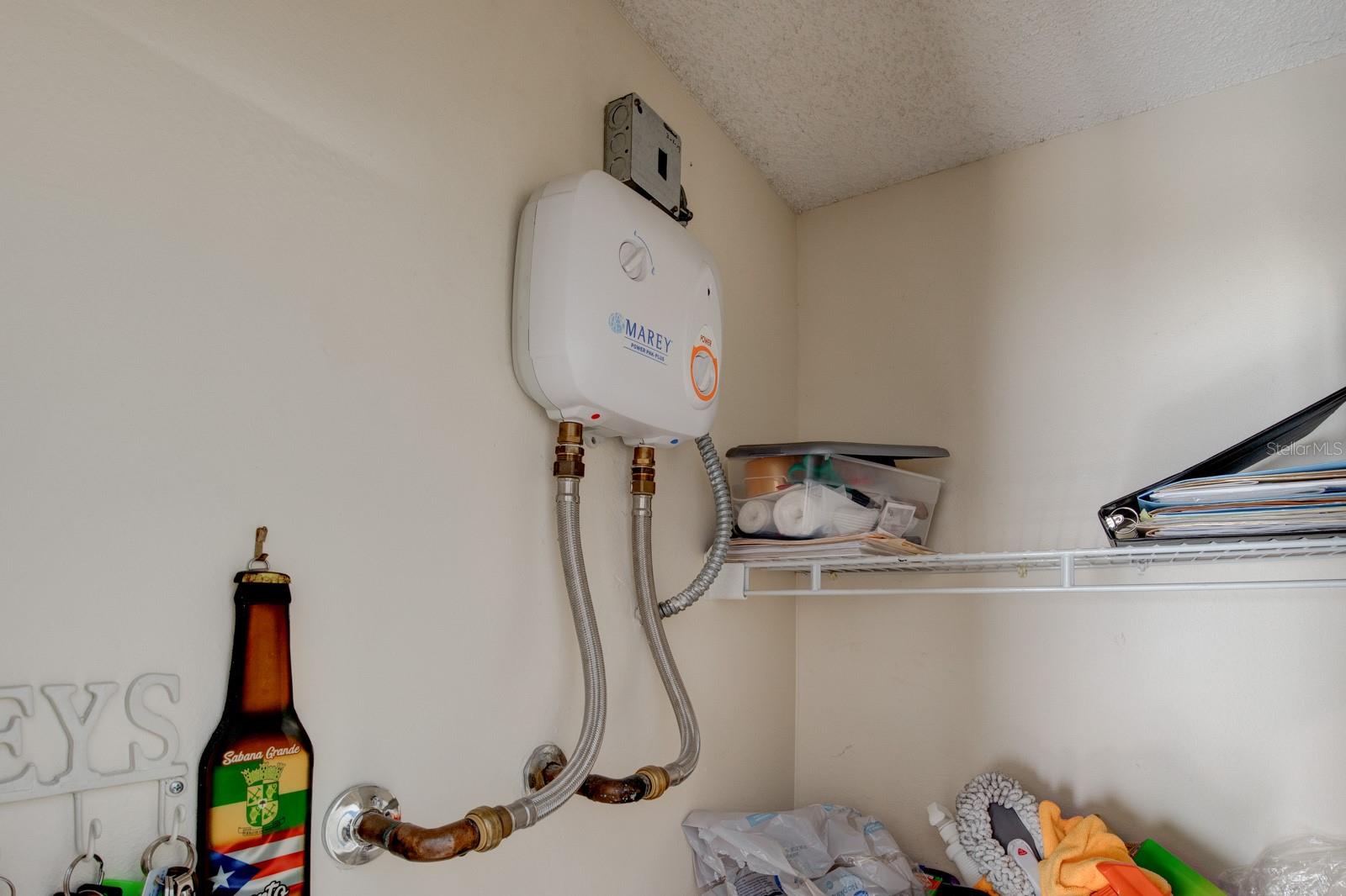 MEADOWS AT BOGGY CREEK - Residential