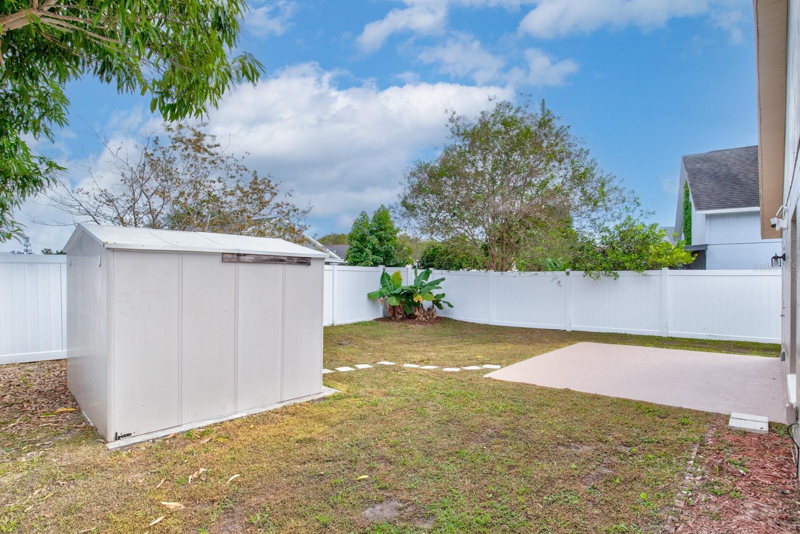 MEADOWS AT BOGGY CREEK - Residential