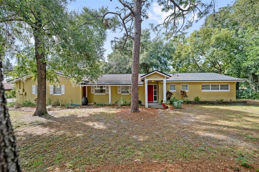 Photo of 209 NE Triplet Drive, Casselberry, FL 32707 (MLS # O6361616)