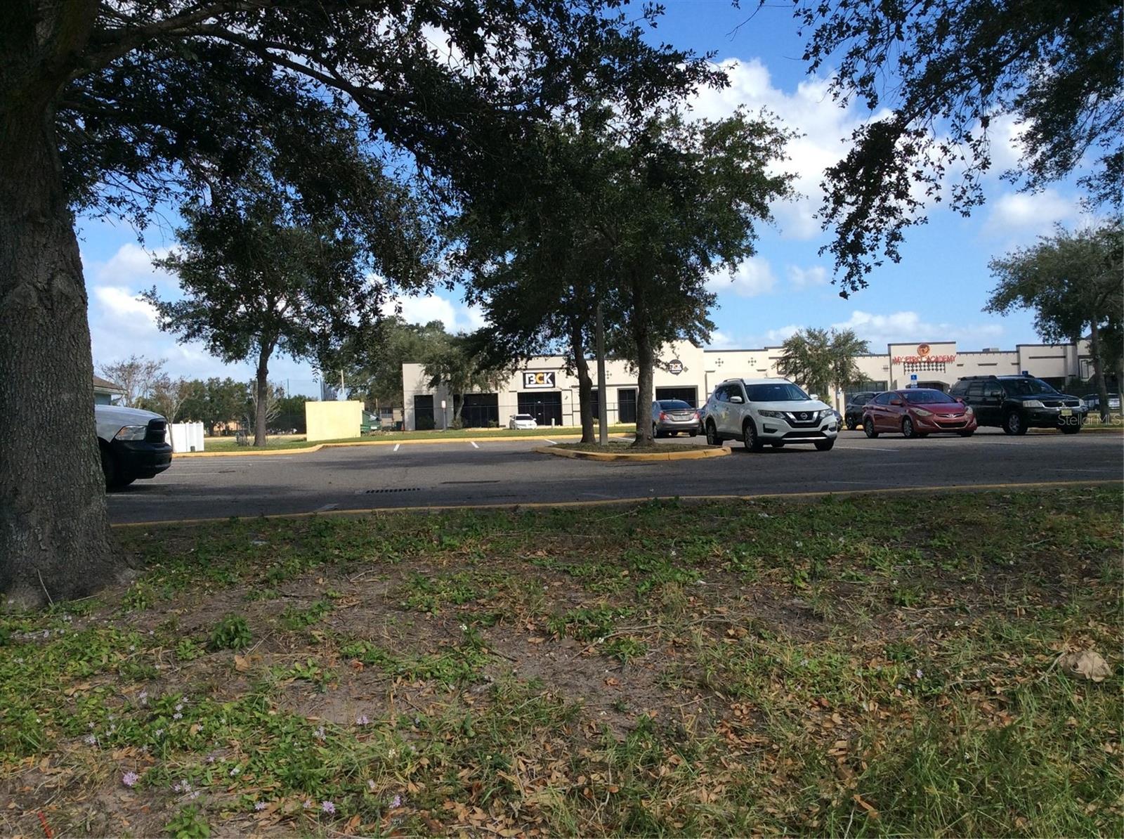 BOGGY CRK PLAZA C - Commercial Sale