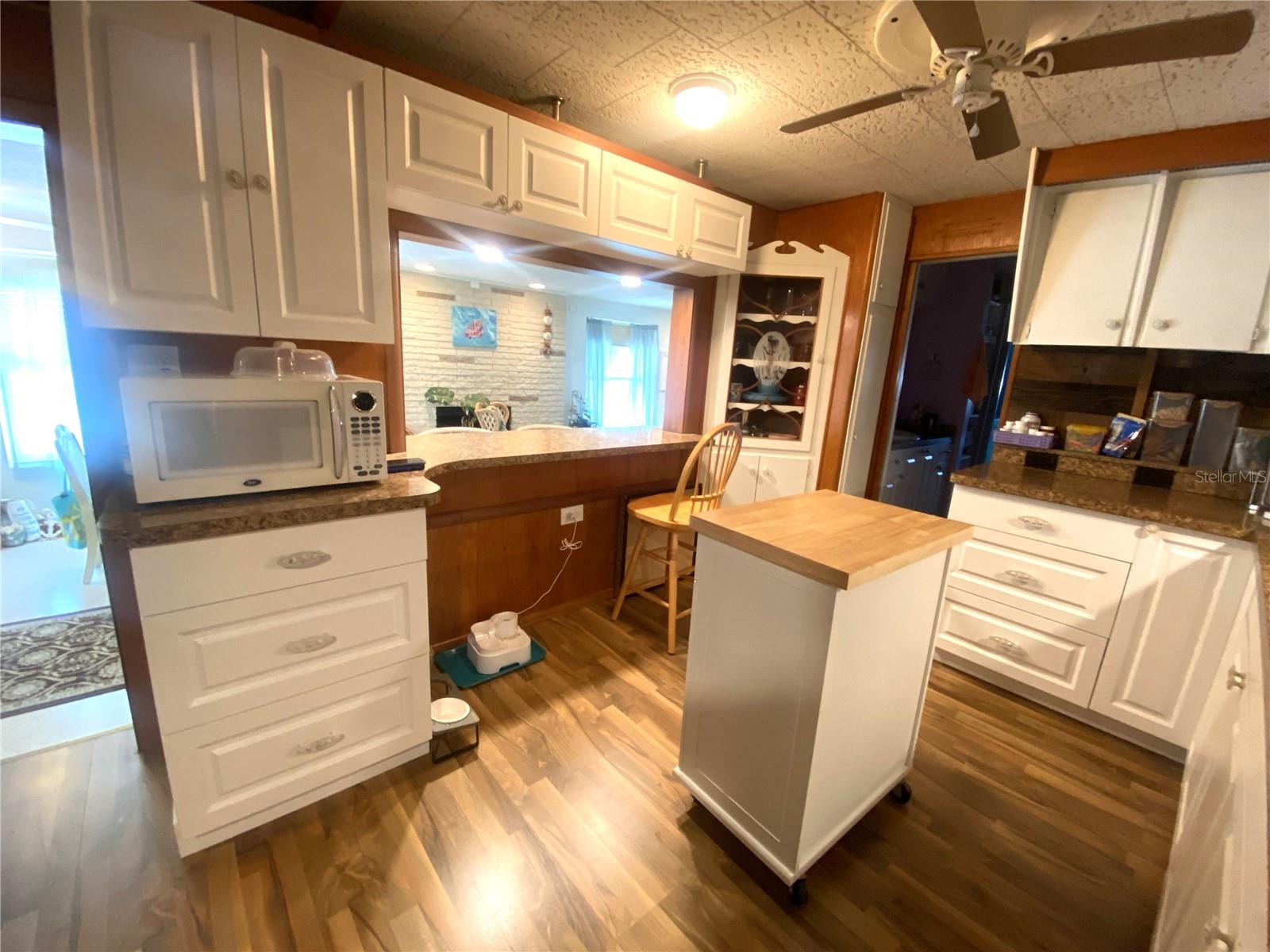 TRAILER ESTATES FOURTH ADD - Residential Lease