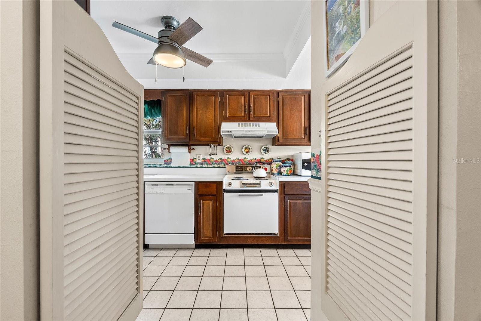 BEACHWAY APTS - Residential