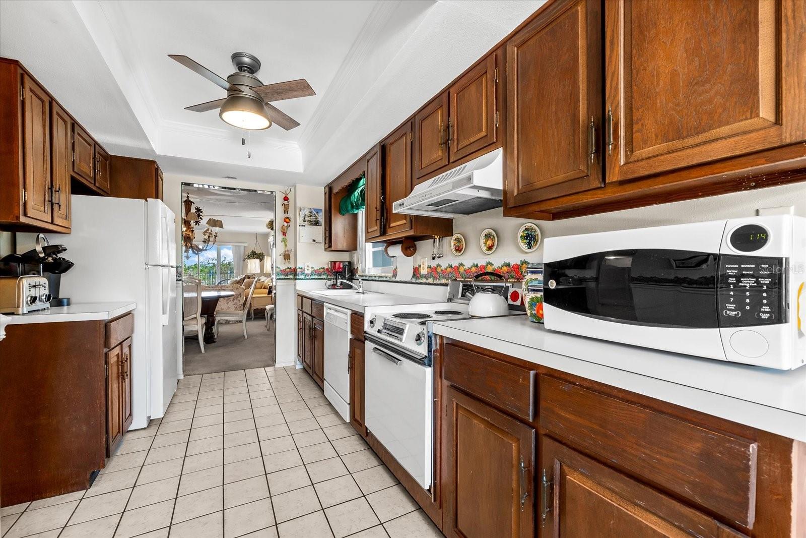BEACHWAY APTS - Residential