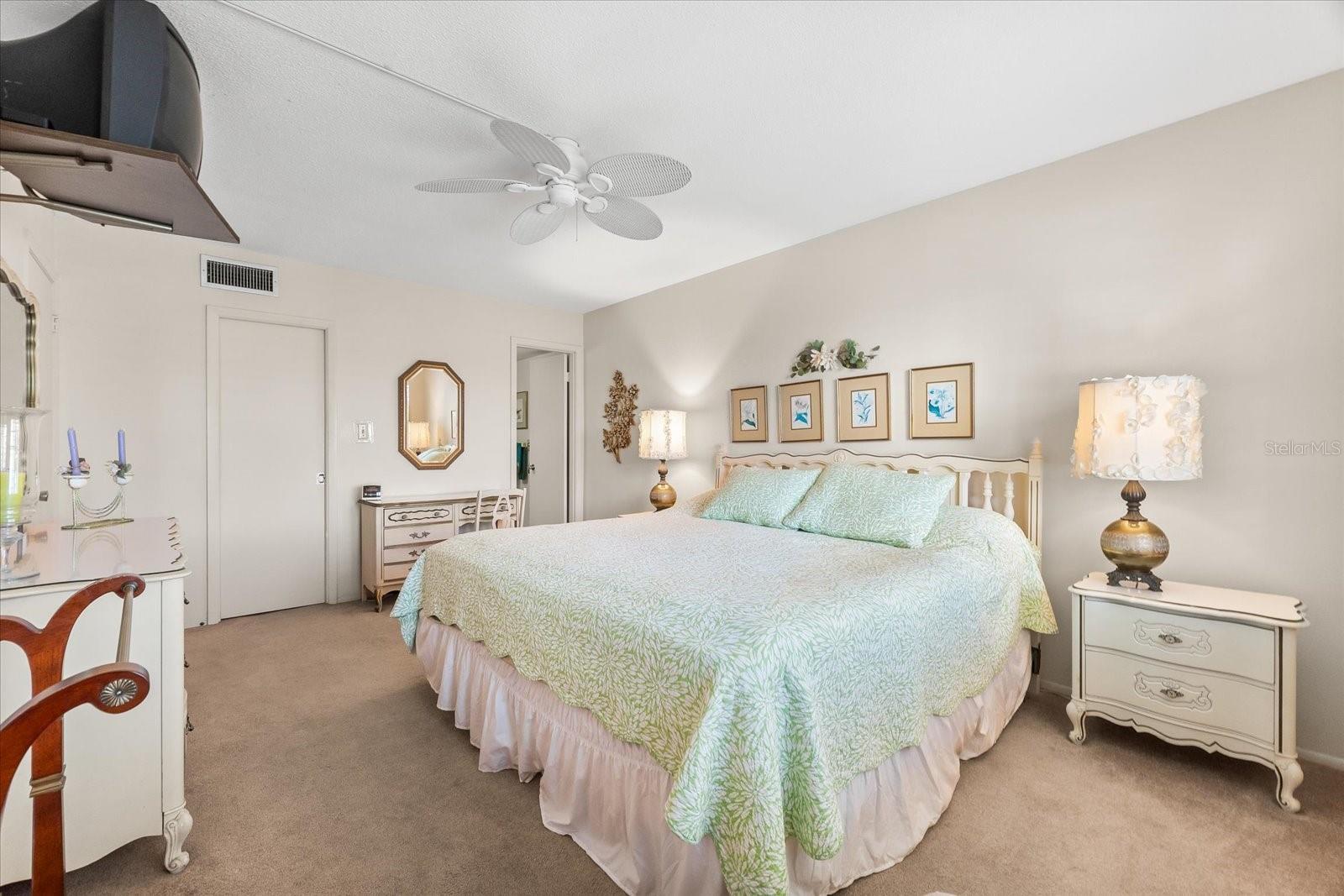 BEACHWAY APTS - Residential