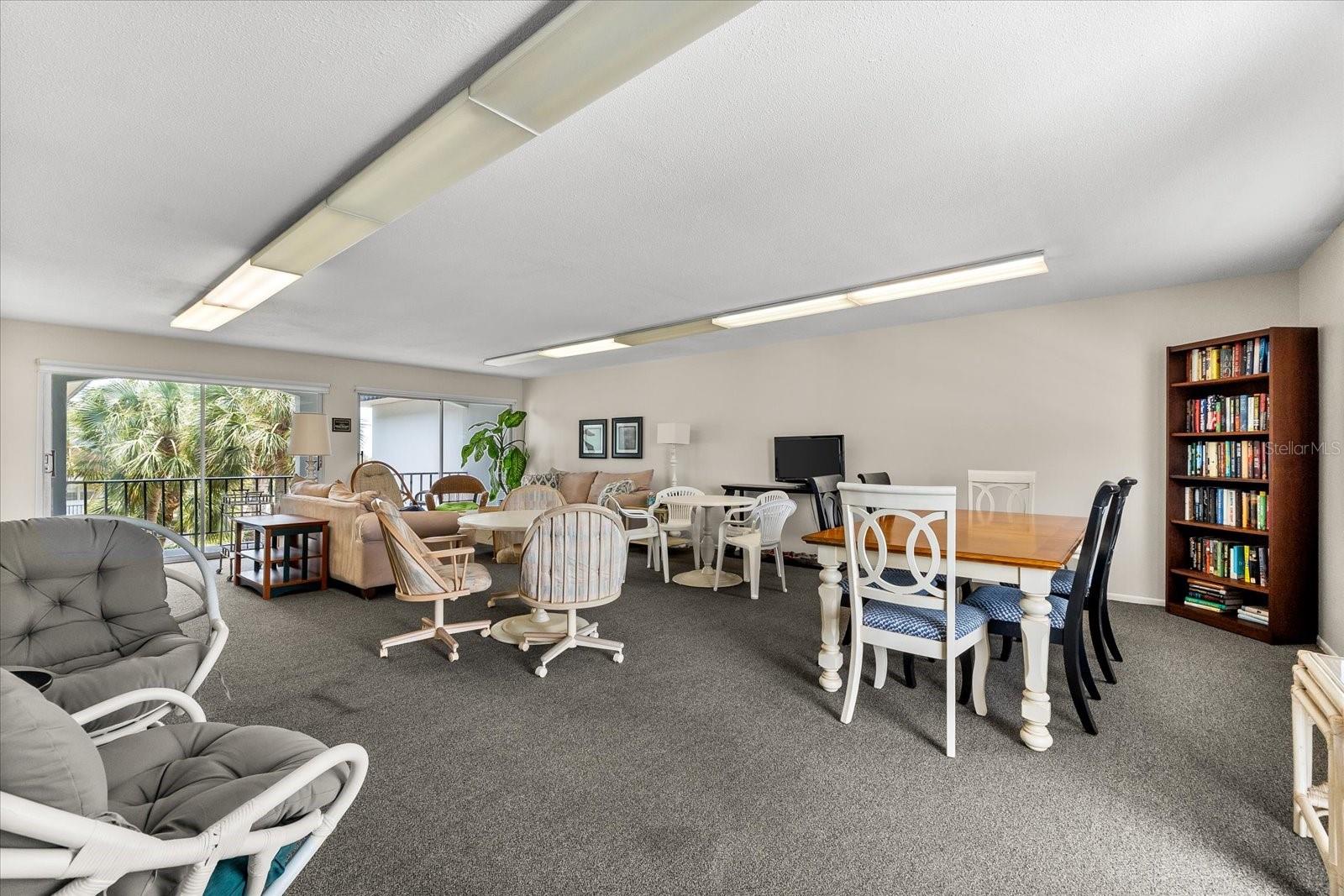 BEACHWAY APTS - Residential
