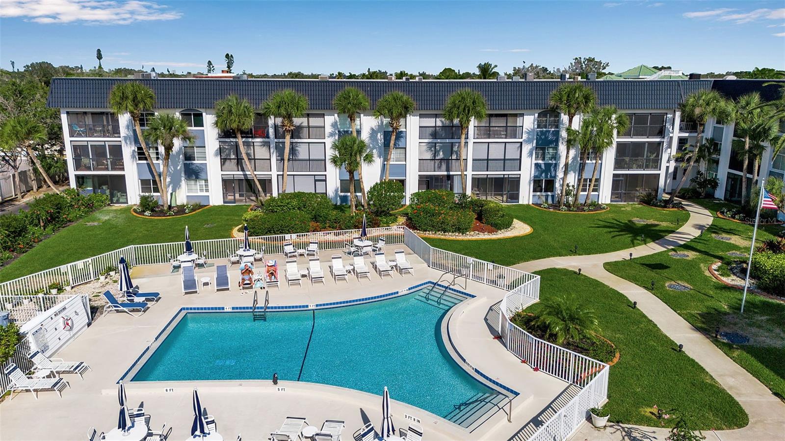 BEACHWAY APTS - Residential