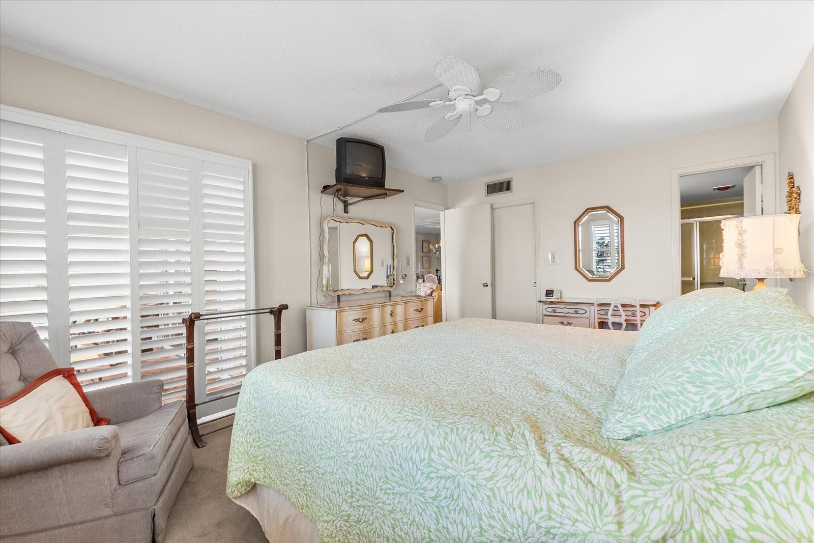 BEACHWAY APTS - Residential